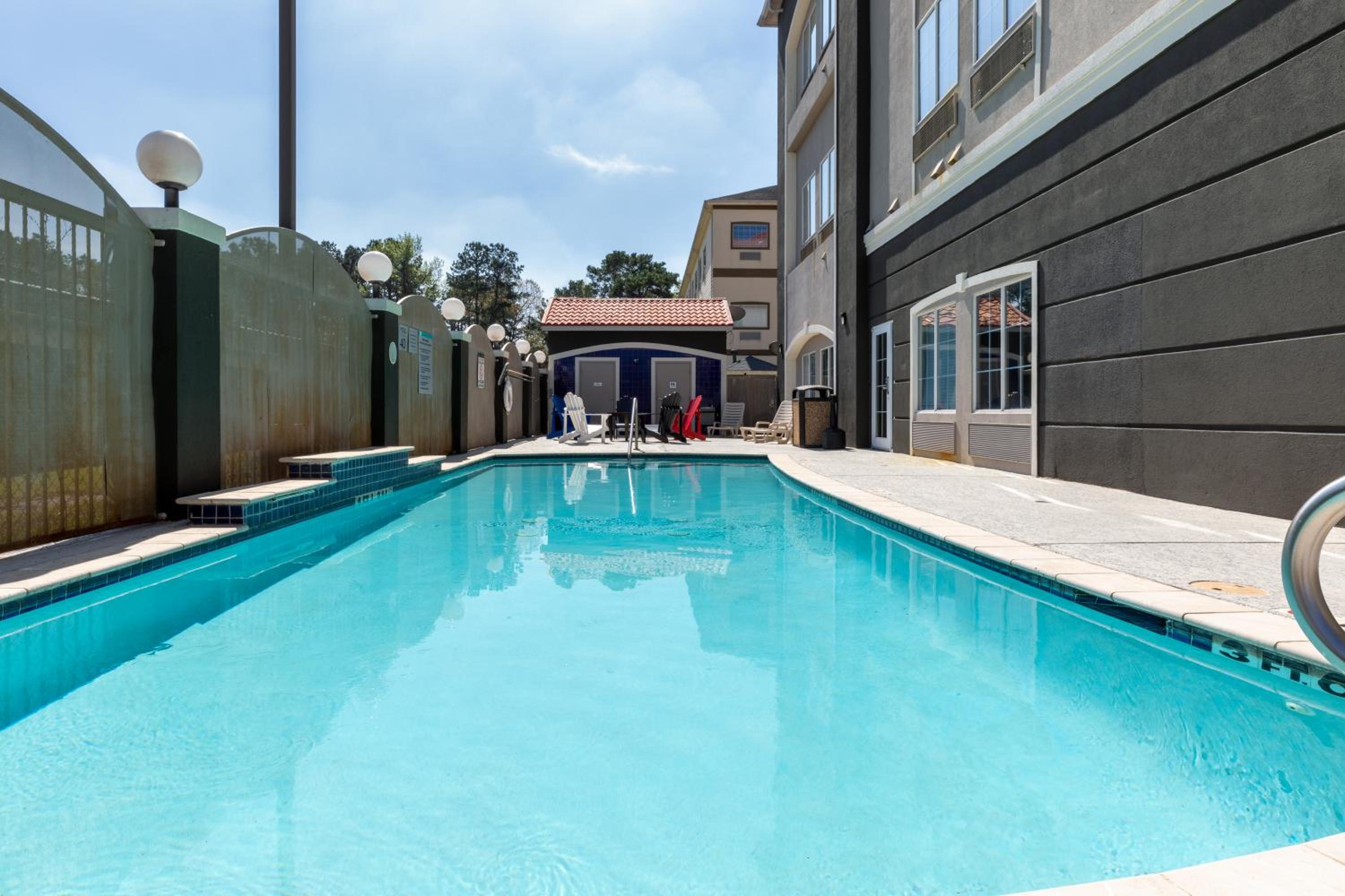 La Quinta by Wyndham Houston New Caney - Property Image 7