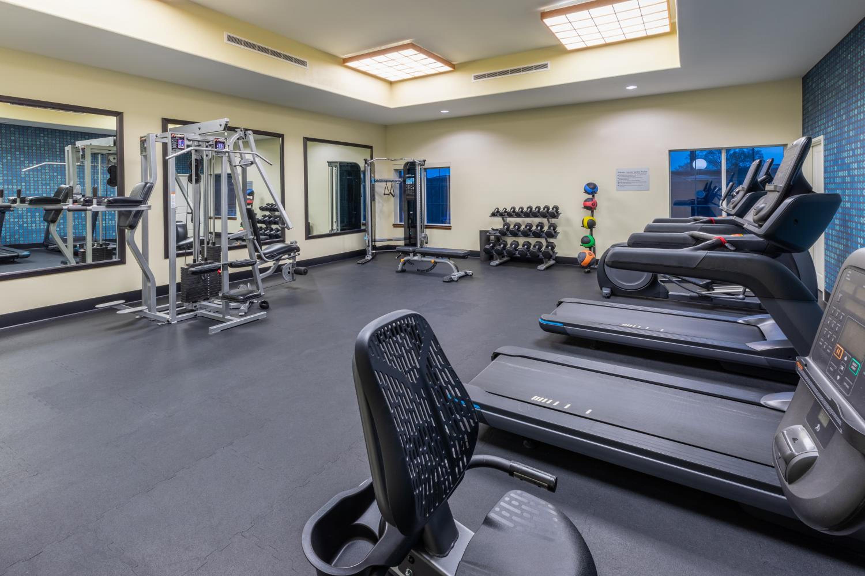 La Quinta by Wyndham Houston New Caney - Property Image 9