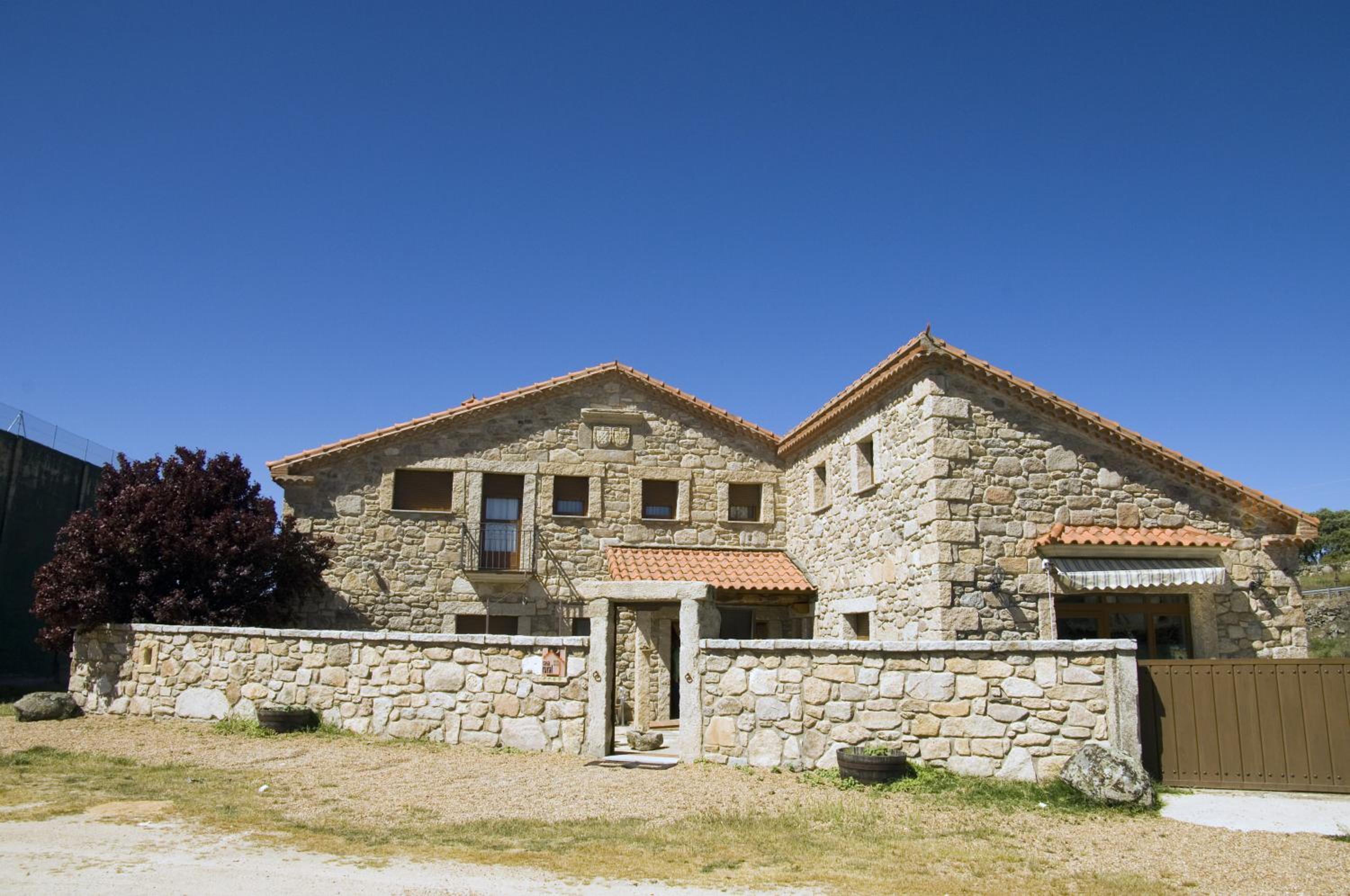 Photo 18