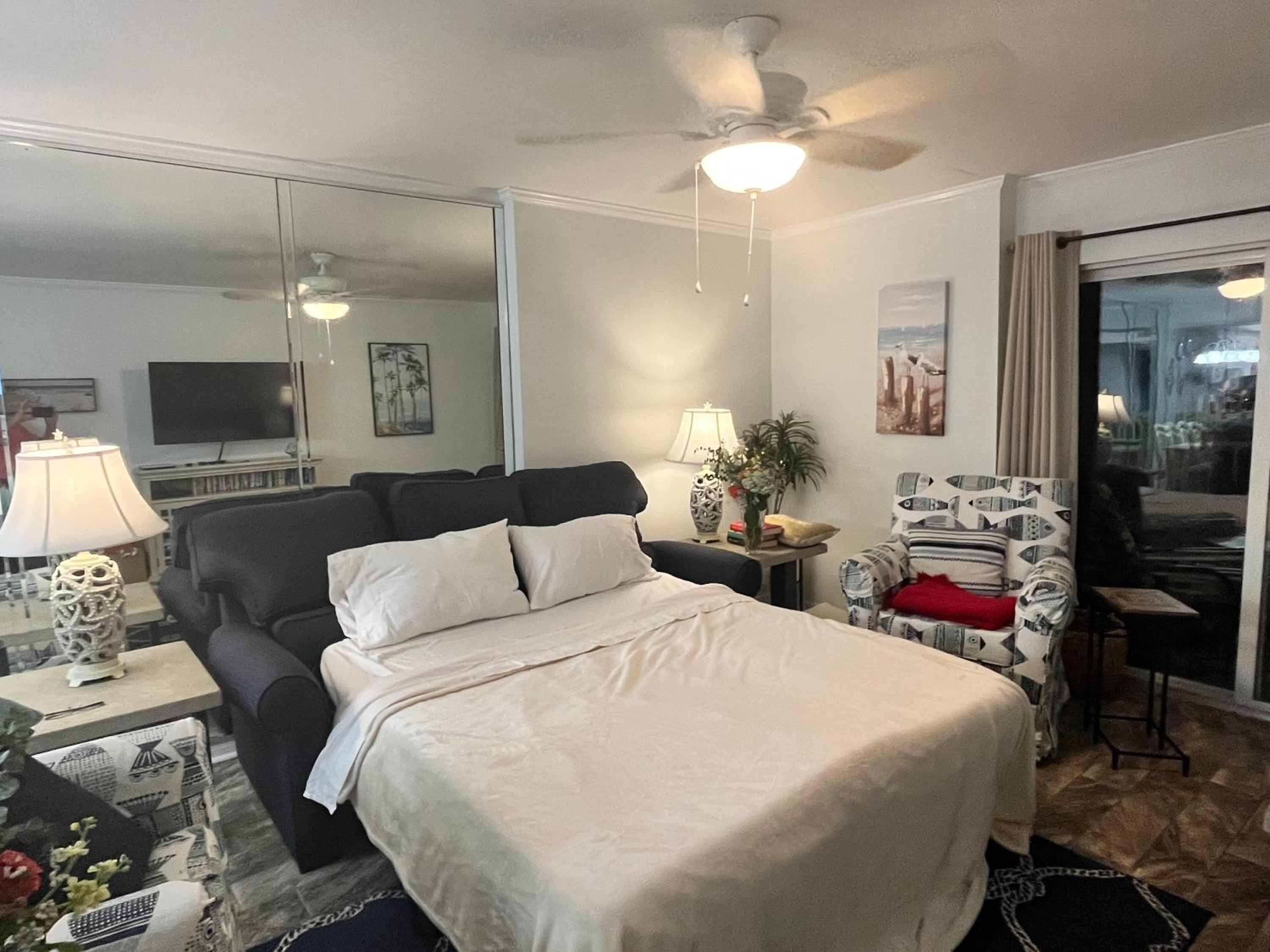 Ocean House 1806