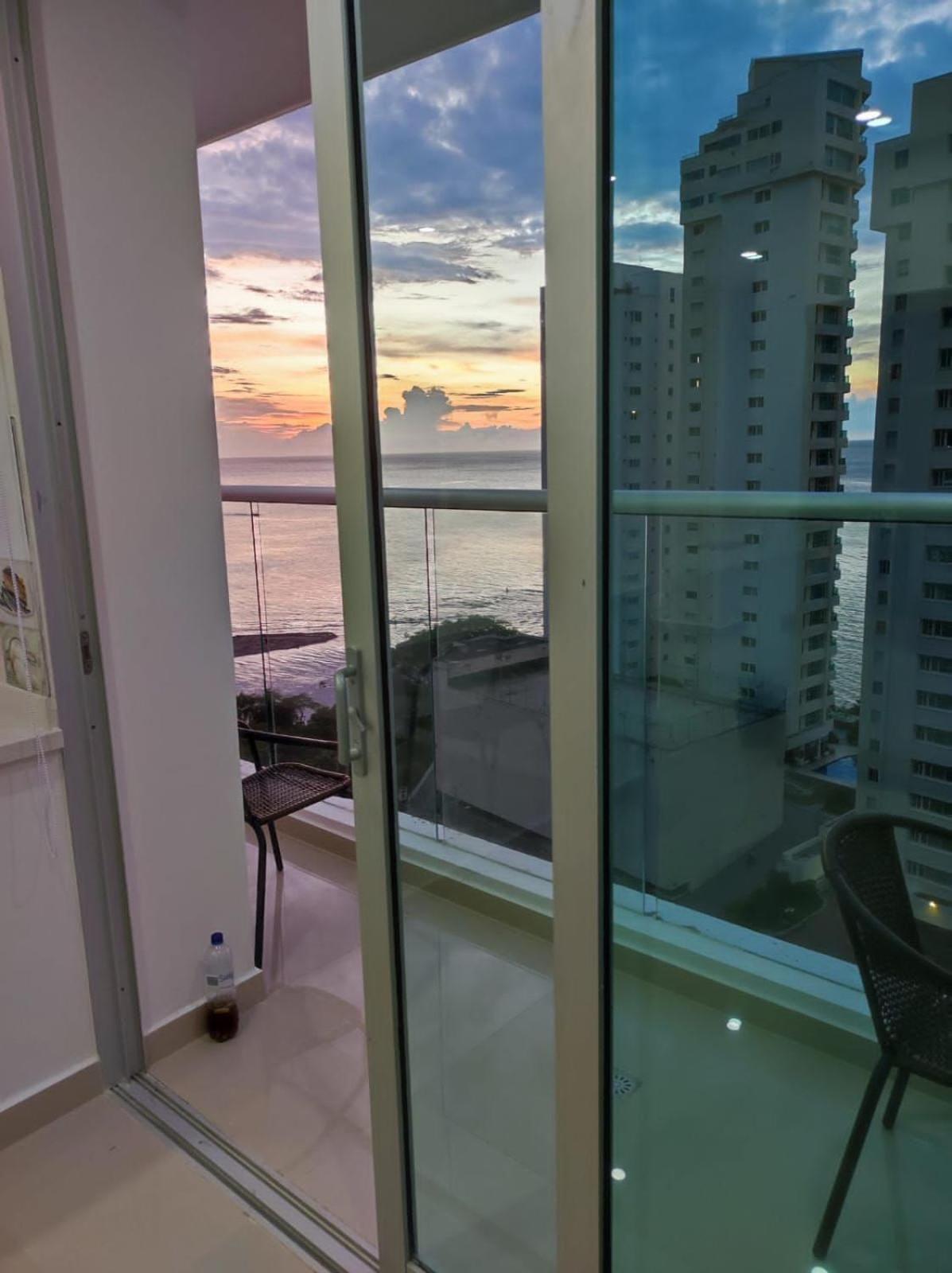 Espectacular Apartamento con vista al mar- Rodadero