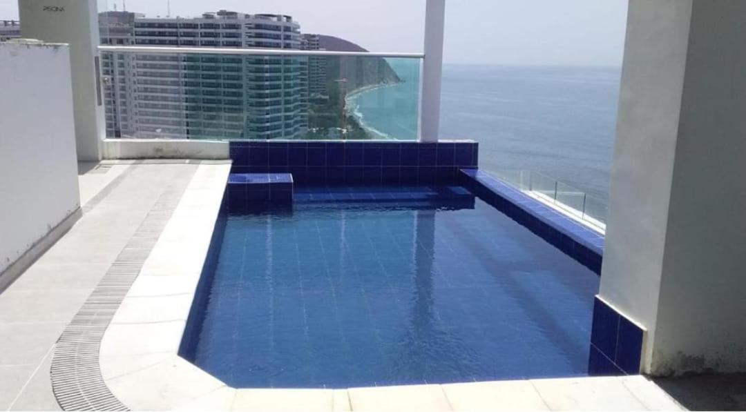 Espectacular Apartamento con vista al mar- Rodadero