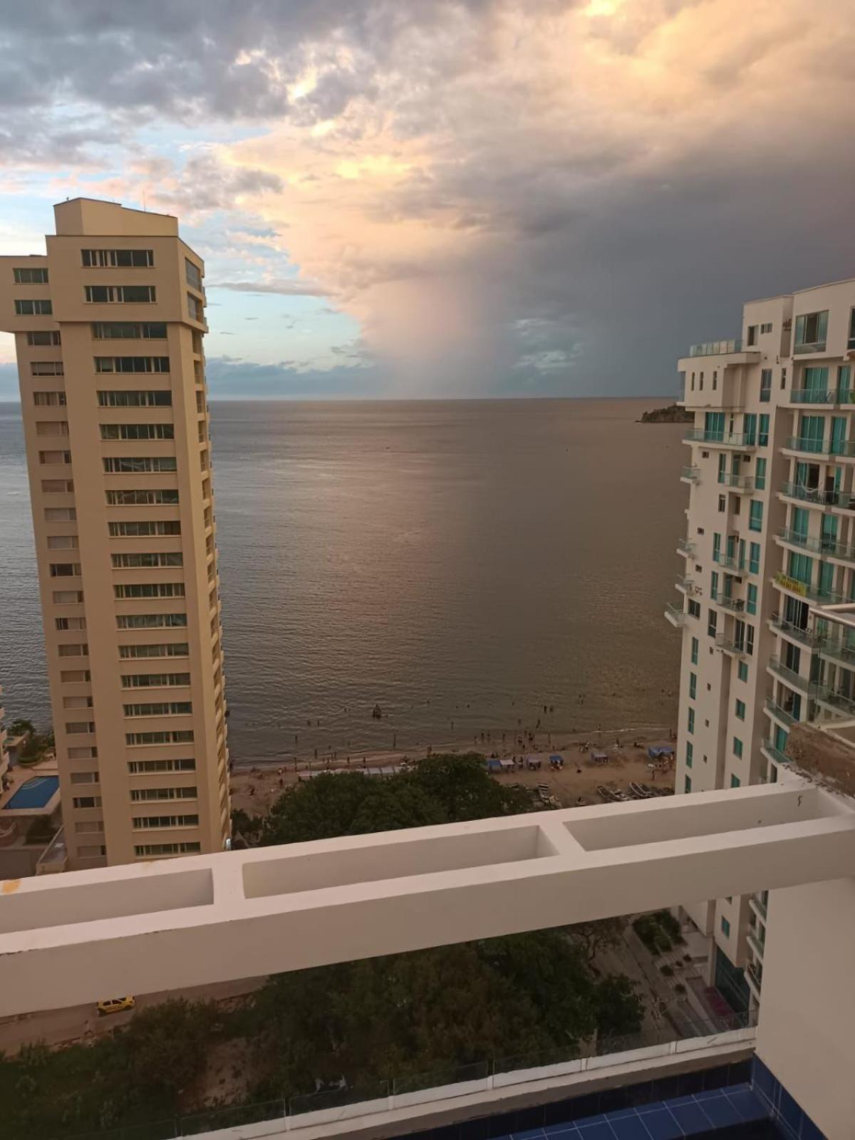 Espectacular Apartamento con vista al mar- Rodadero