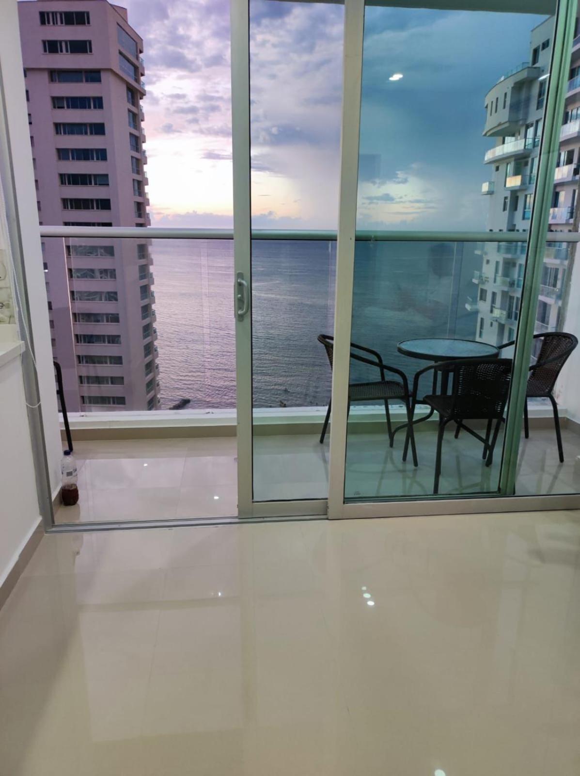 Espectacular Apartamento con vista al mar- Rodadero