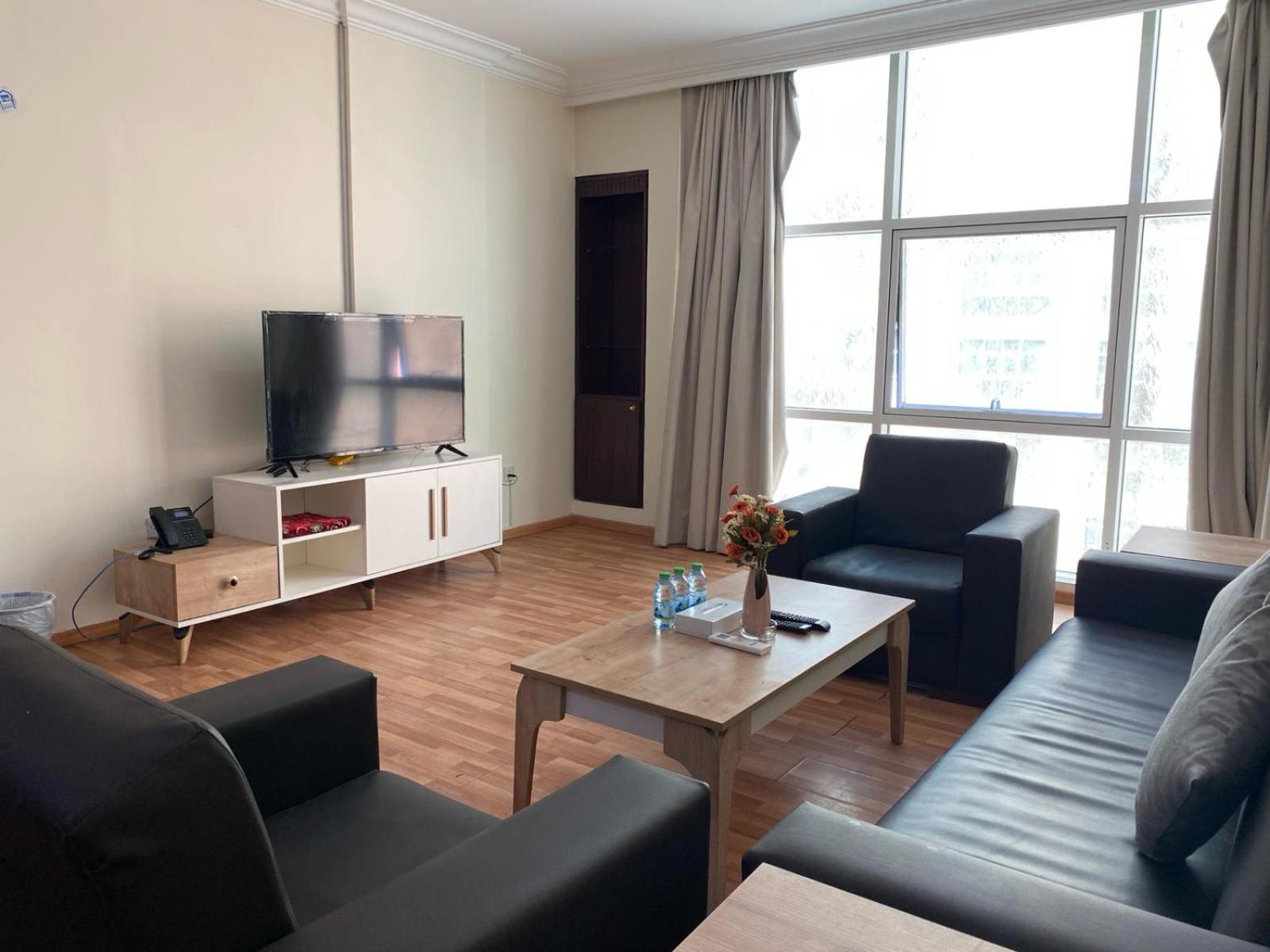 Blue Horizon Suites
