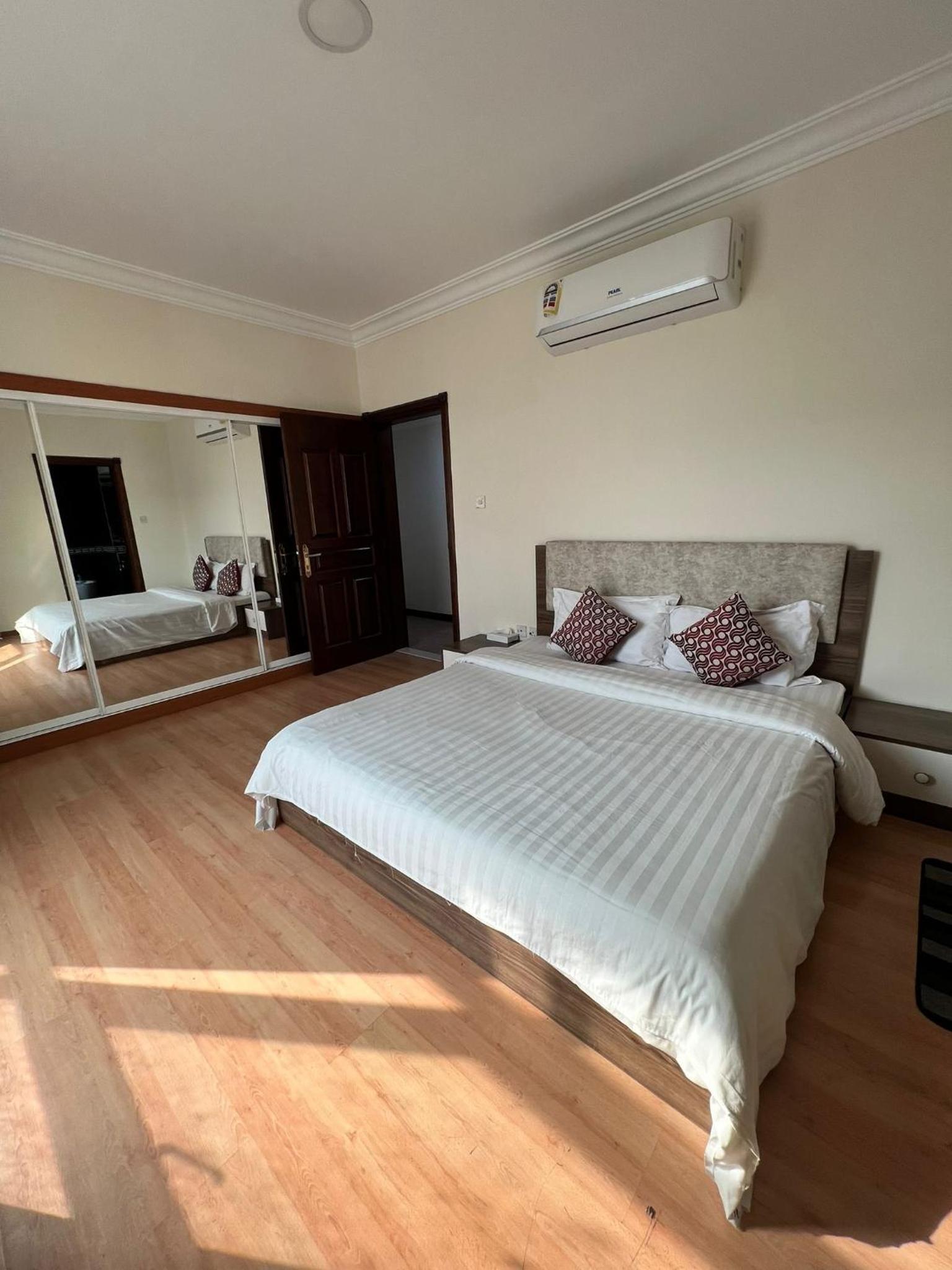 Blue Horizon Suites