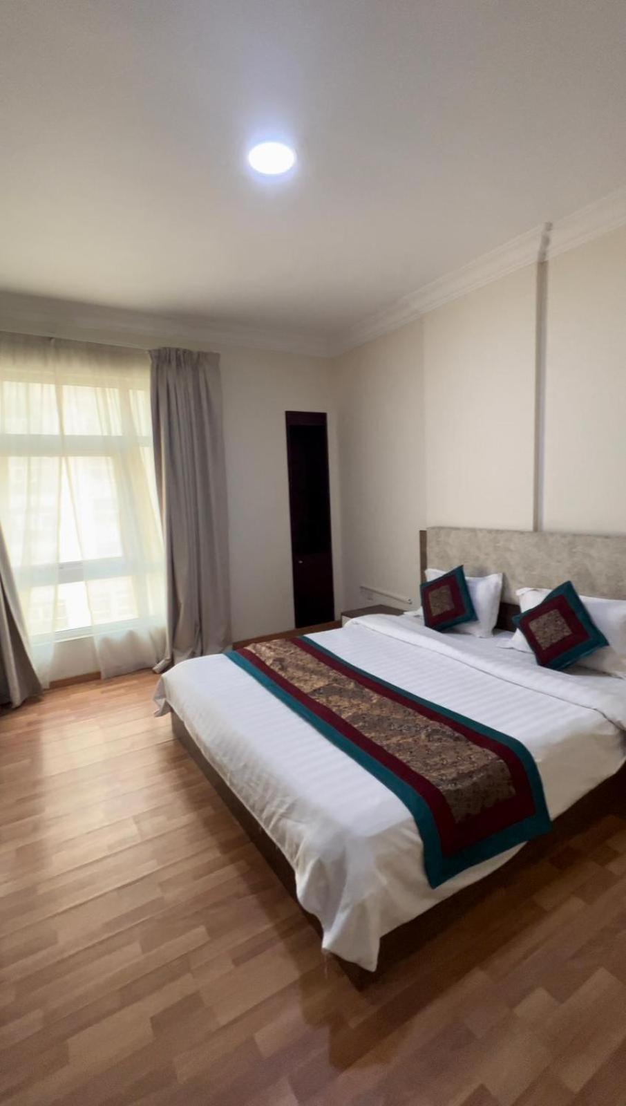 Blue Horizon Suites