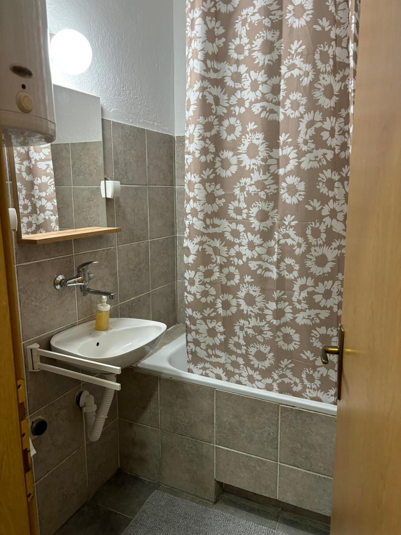 Apartman LENKA