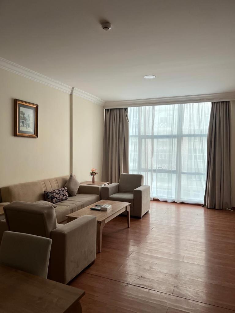 Blue Horizon Suites