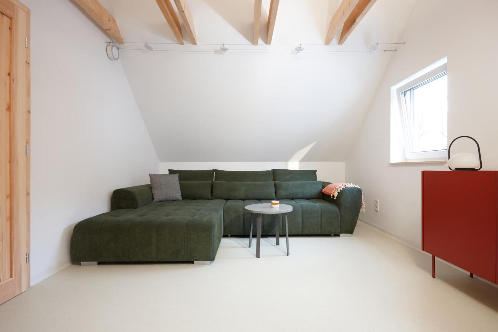 romantic cabin Methuya, private outdoor sauna included