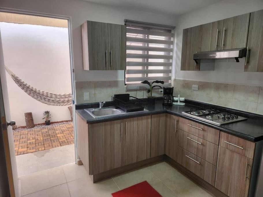 Residencia en zona industrial