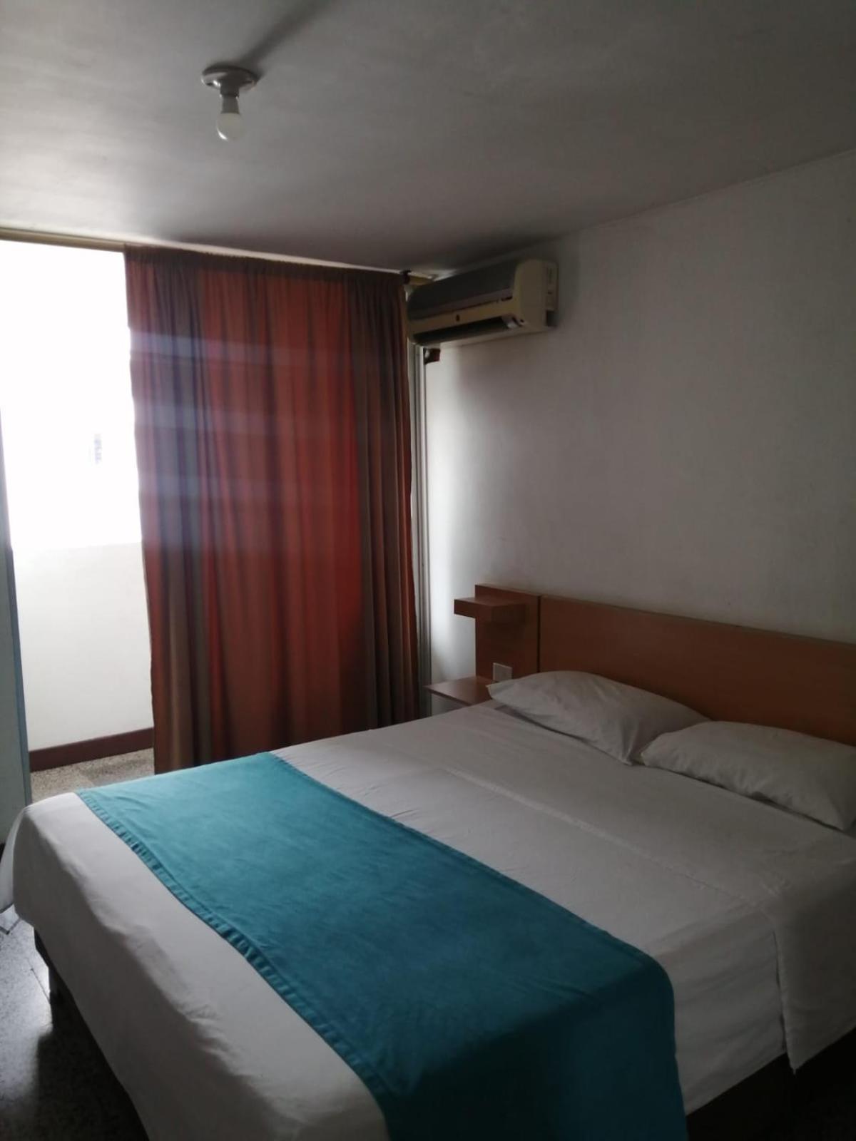 HOTEL del OESTE B&B