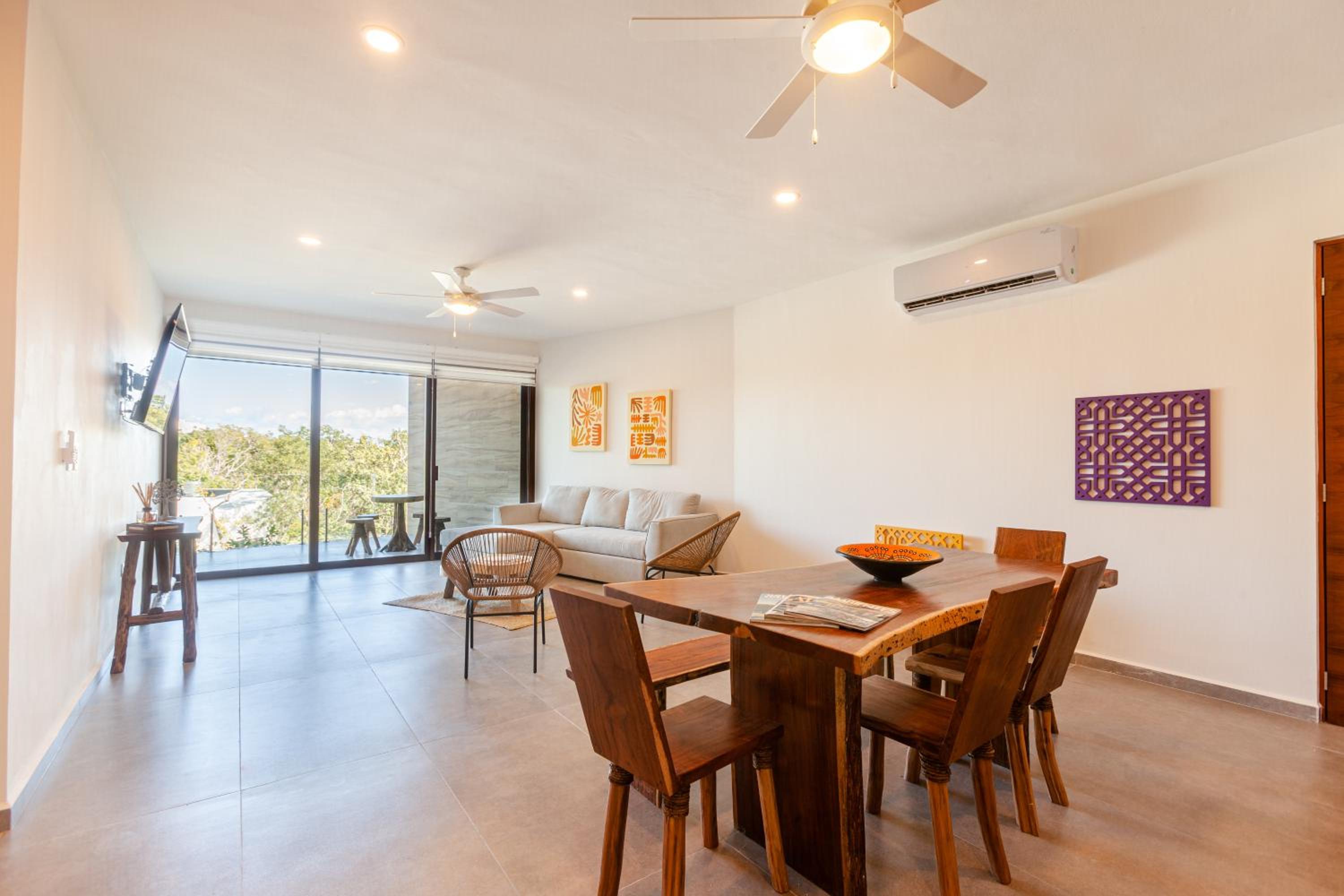 Azalea by Zamá Homes view 3