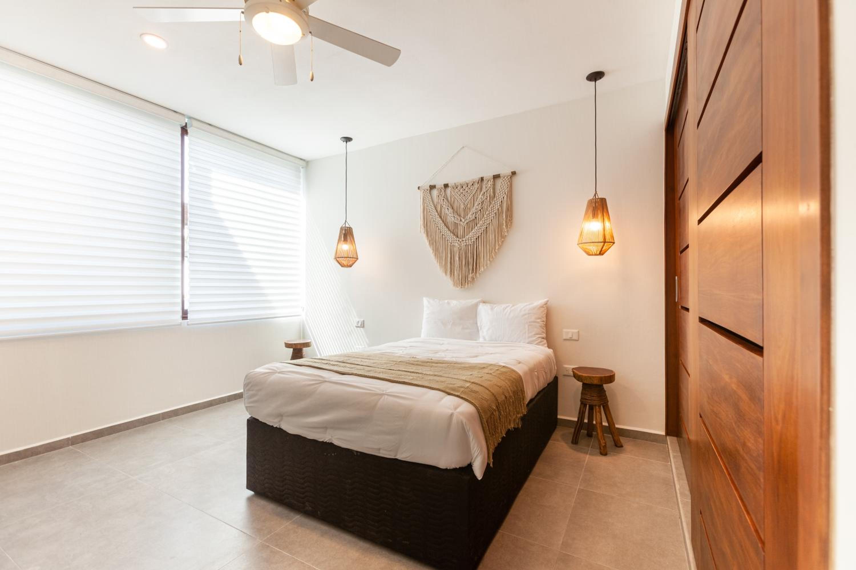 Azalea by Zamá Homes view 4
