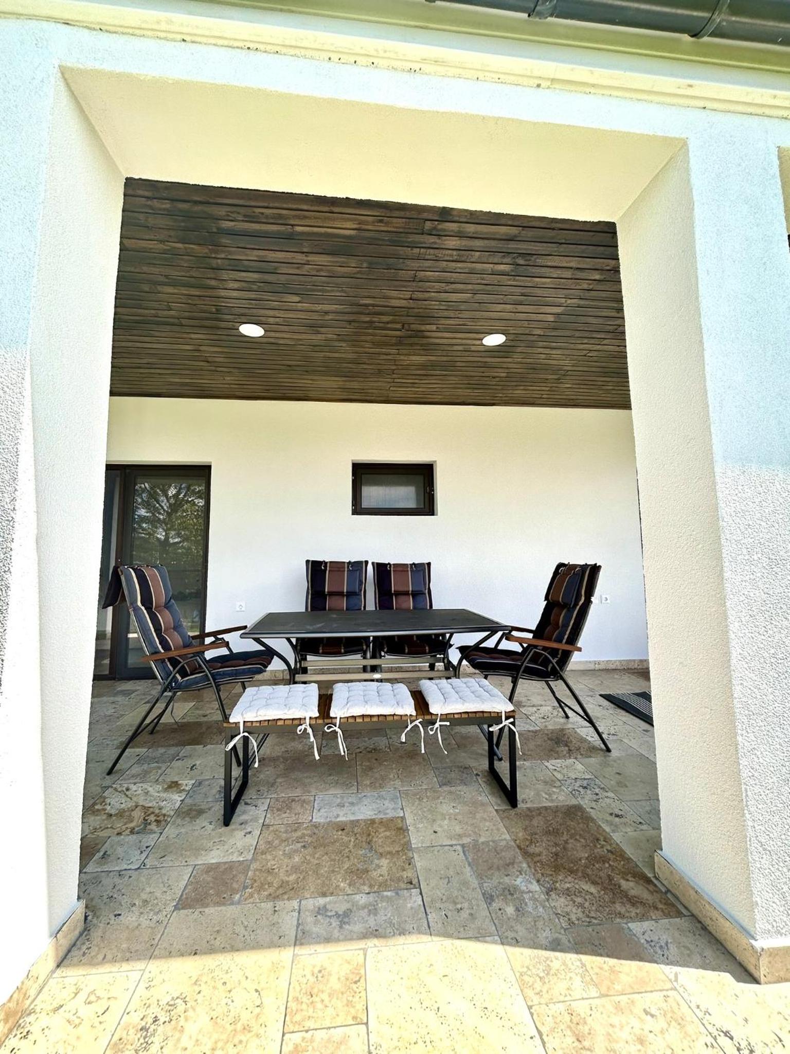 Casa Nicovalei