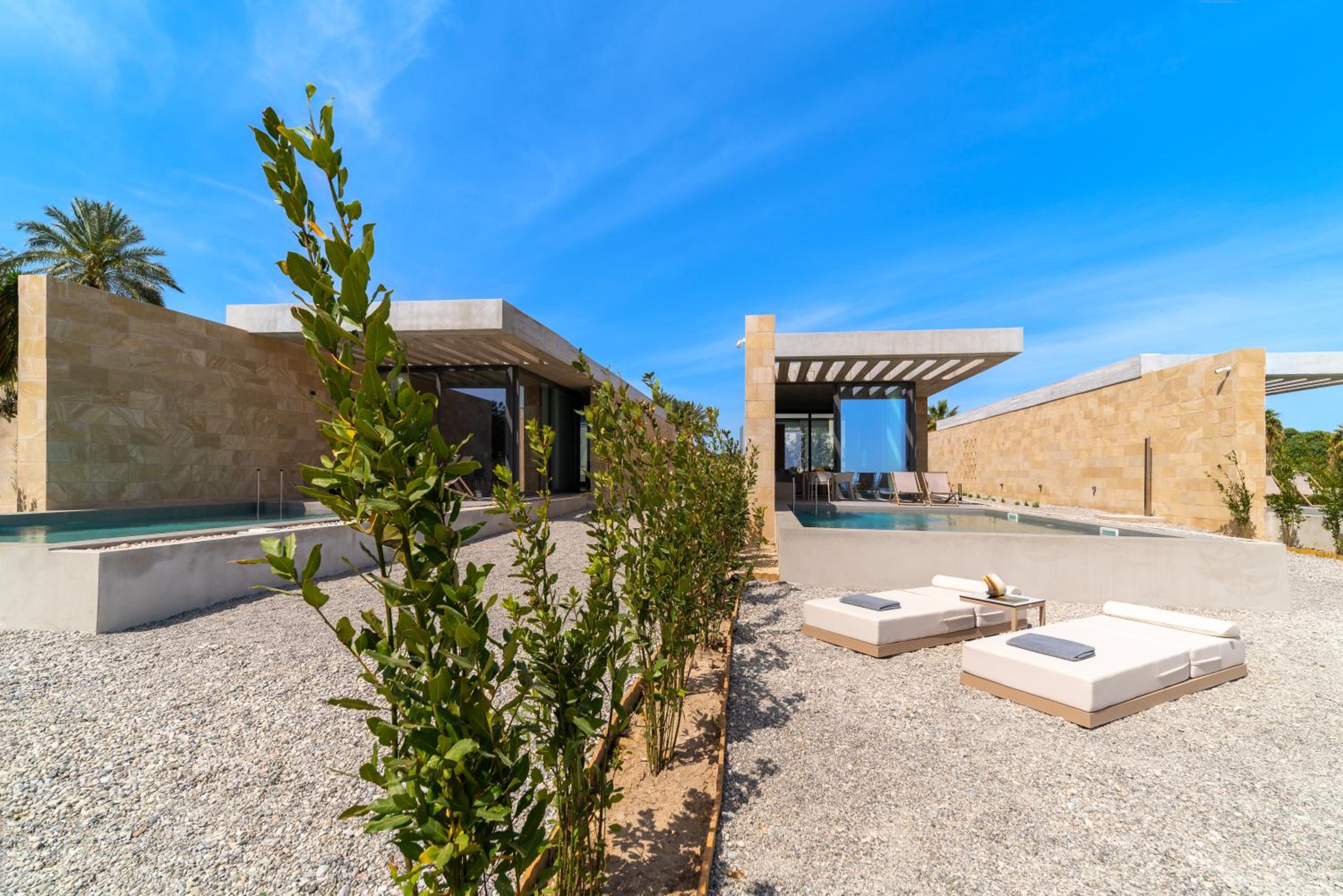 Linear Cabanon Kallithea Luxury Villas