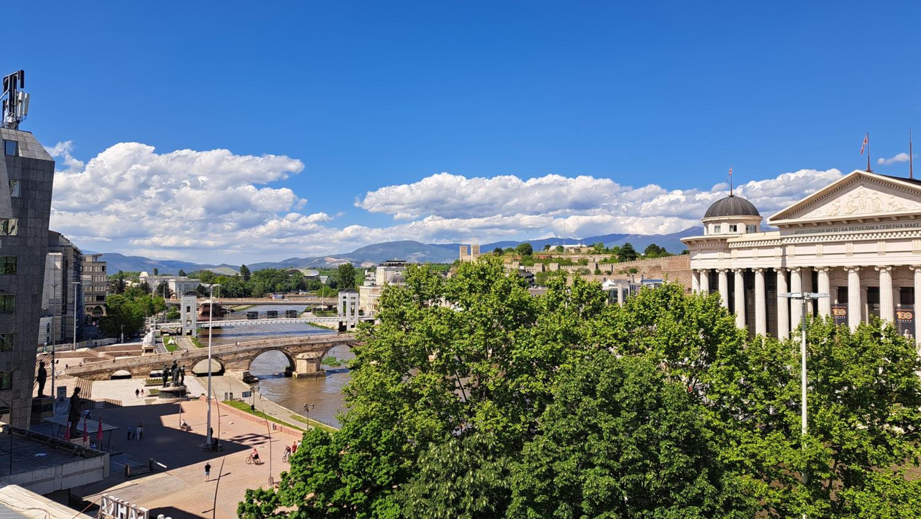 Vera City Square Apartment view 2