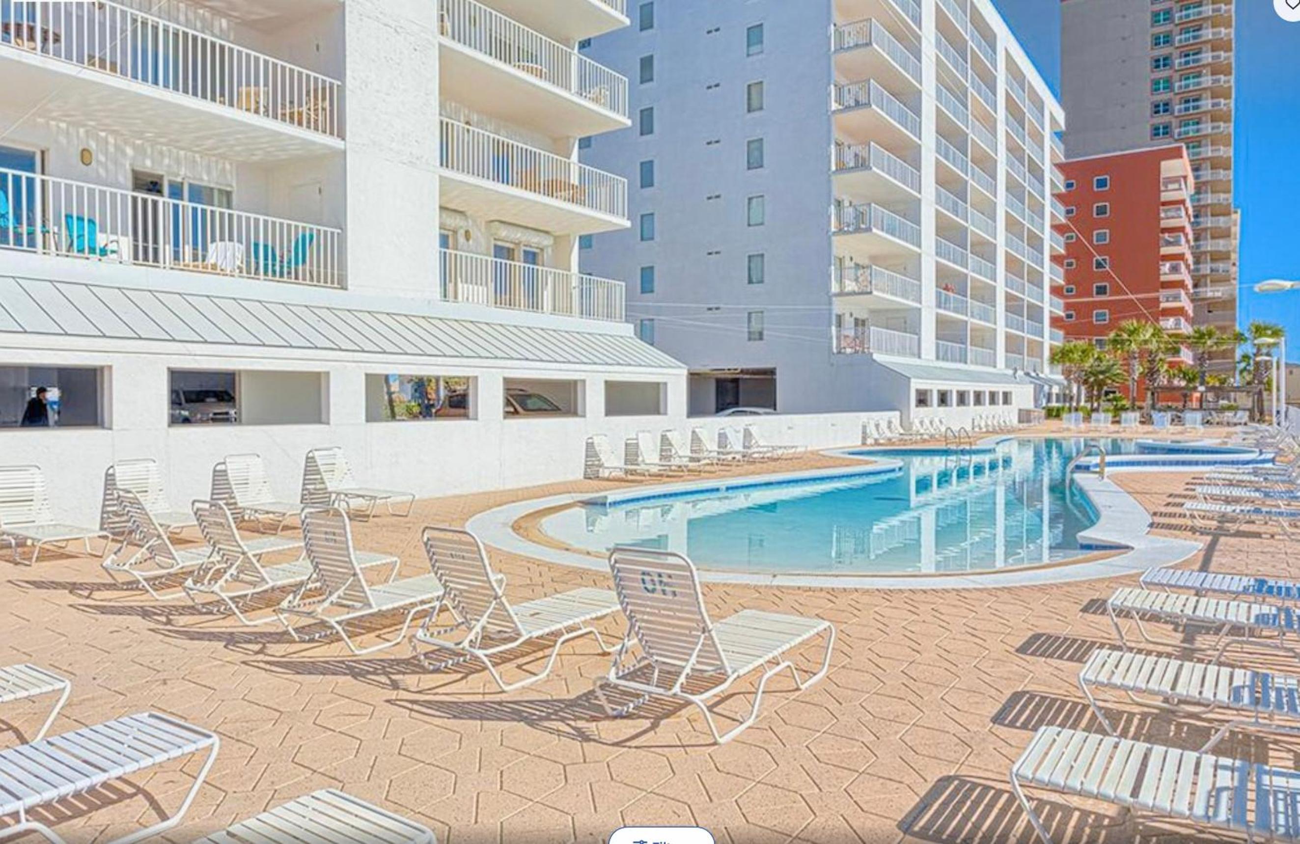 Ocean House 1806