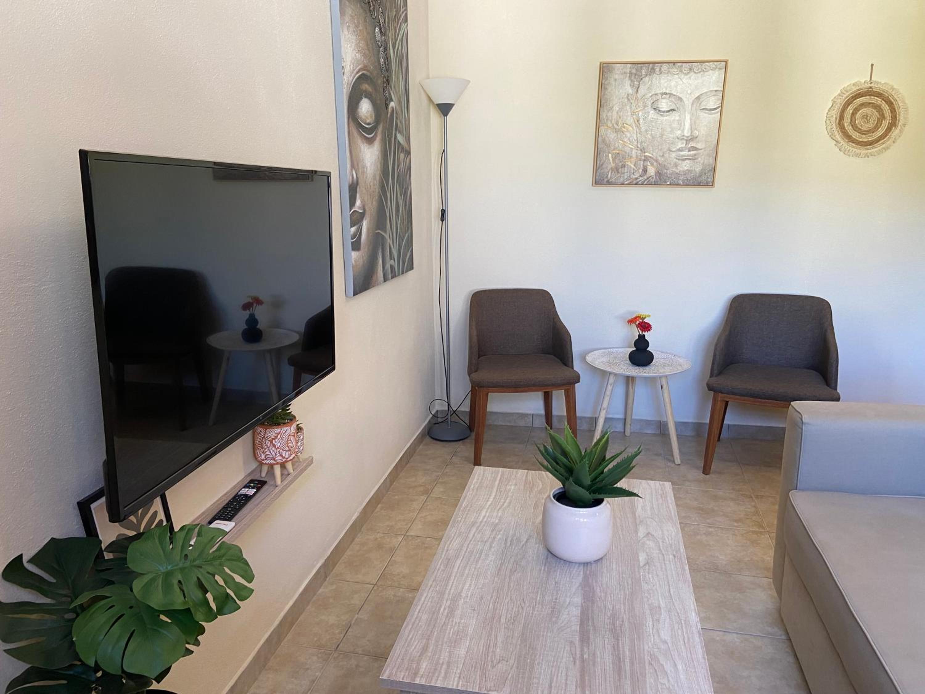 Photo 56