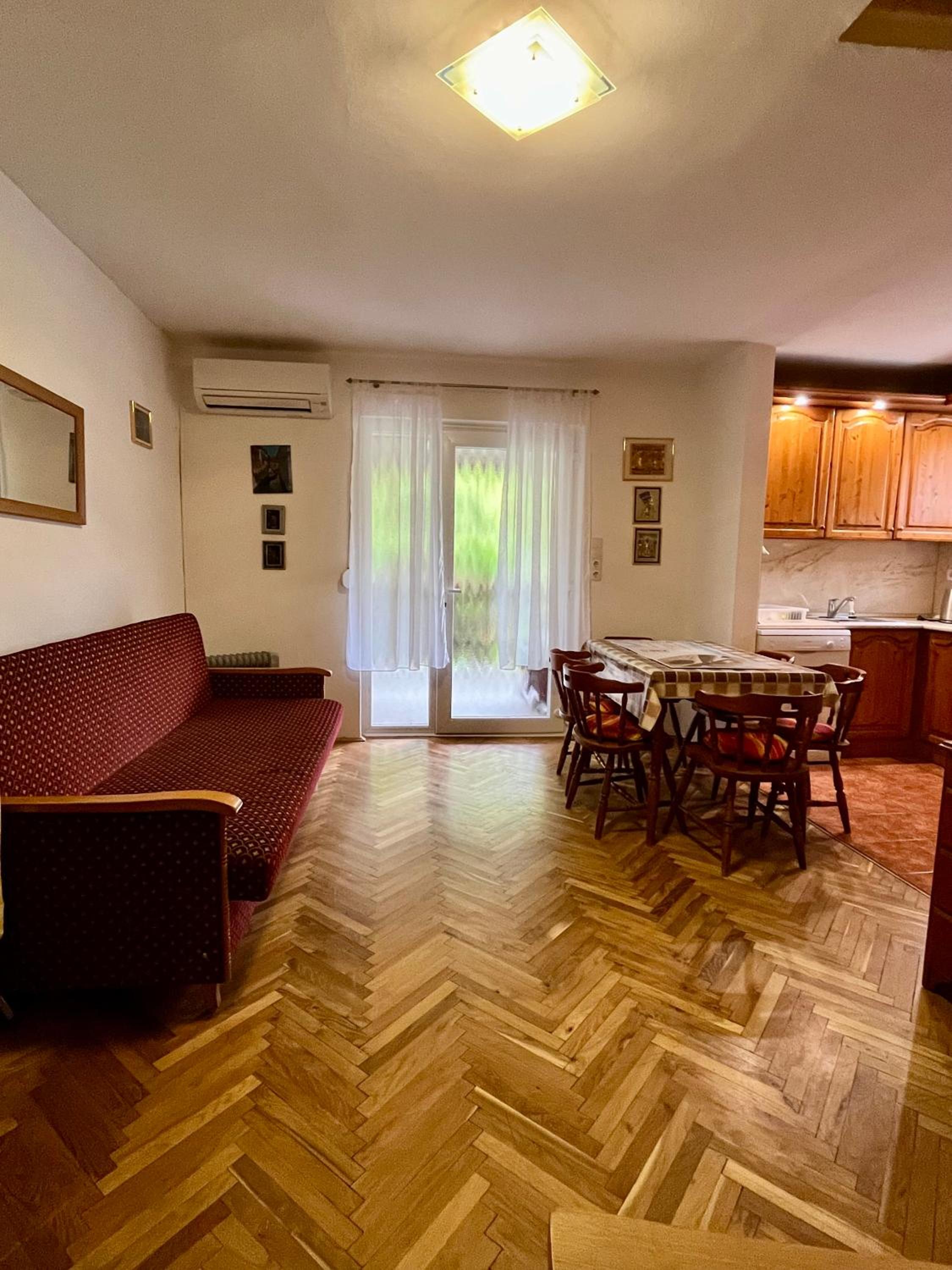 Emília apartman
