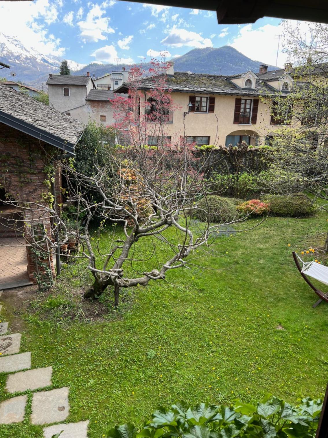 La casa Arancione