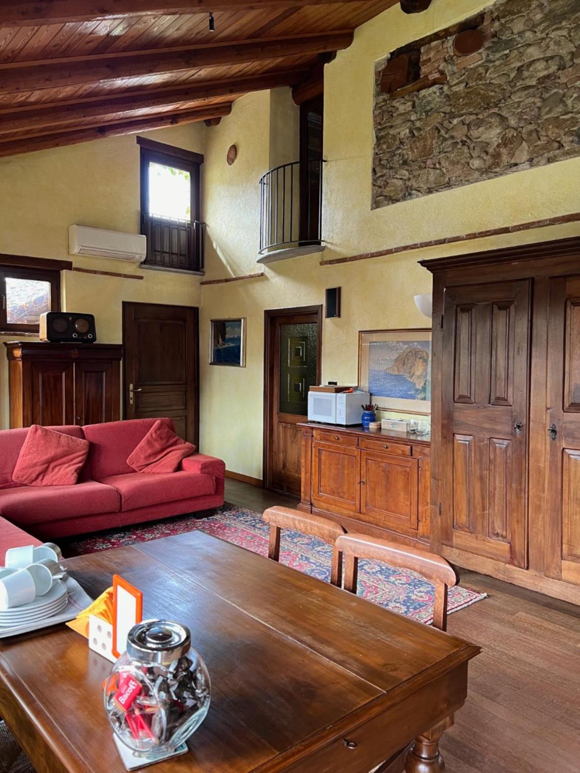 La casa Arancione