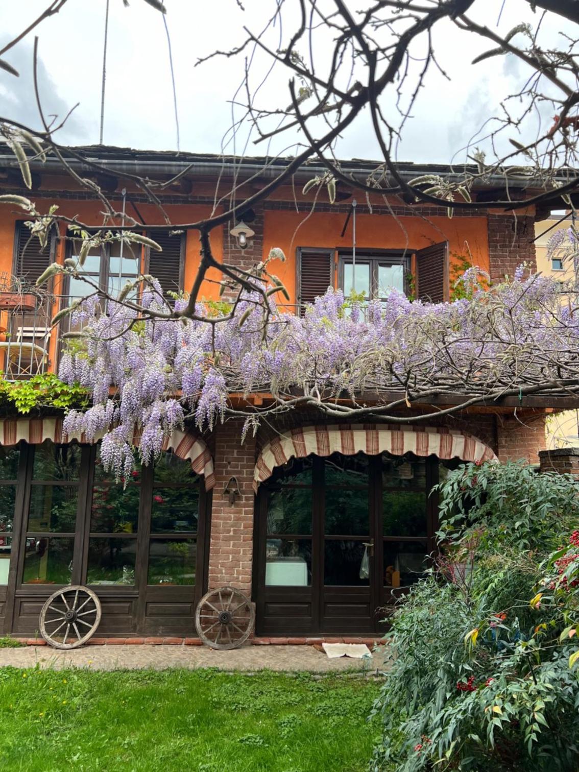 La casa Arancione