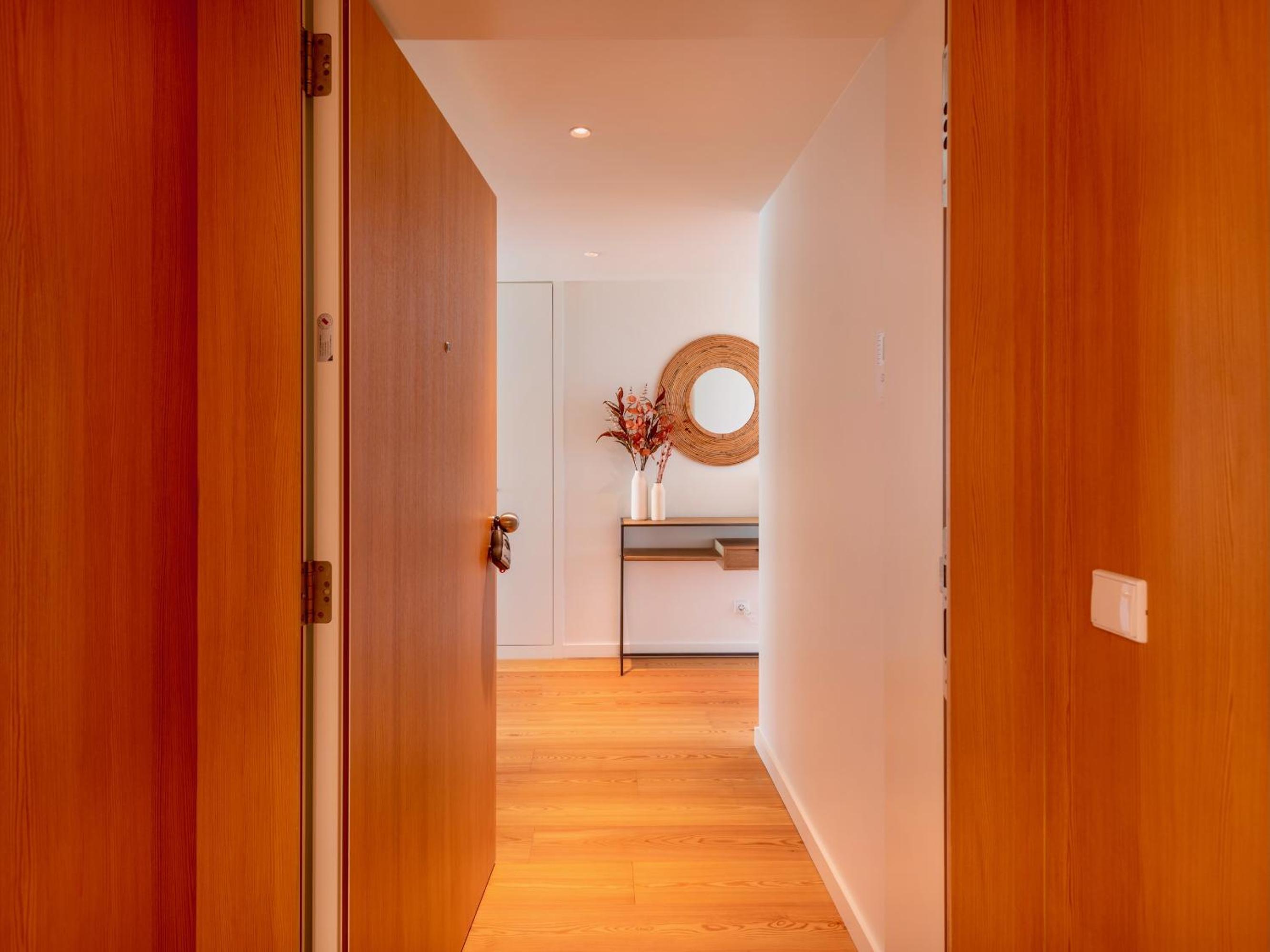 Bayline - Beachfront Bliss & Spa by Bedzy view 3