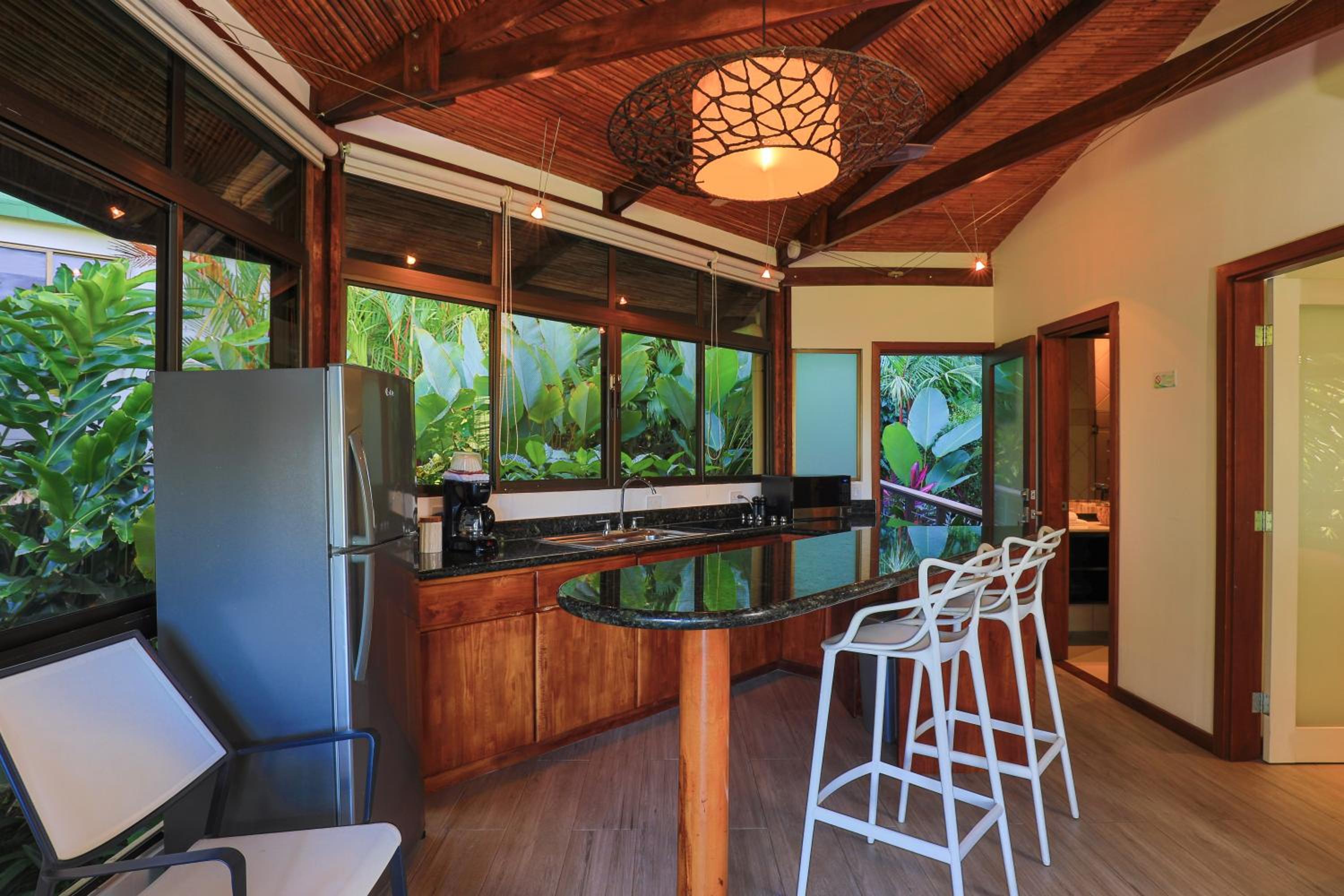 Tulemar Resort