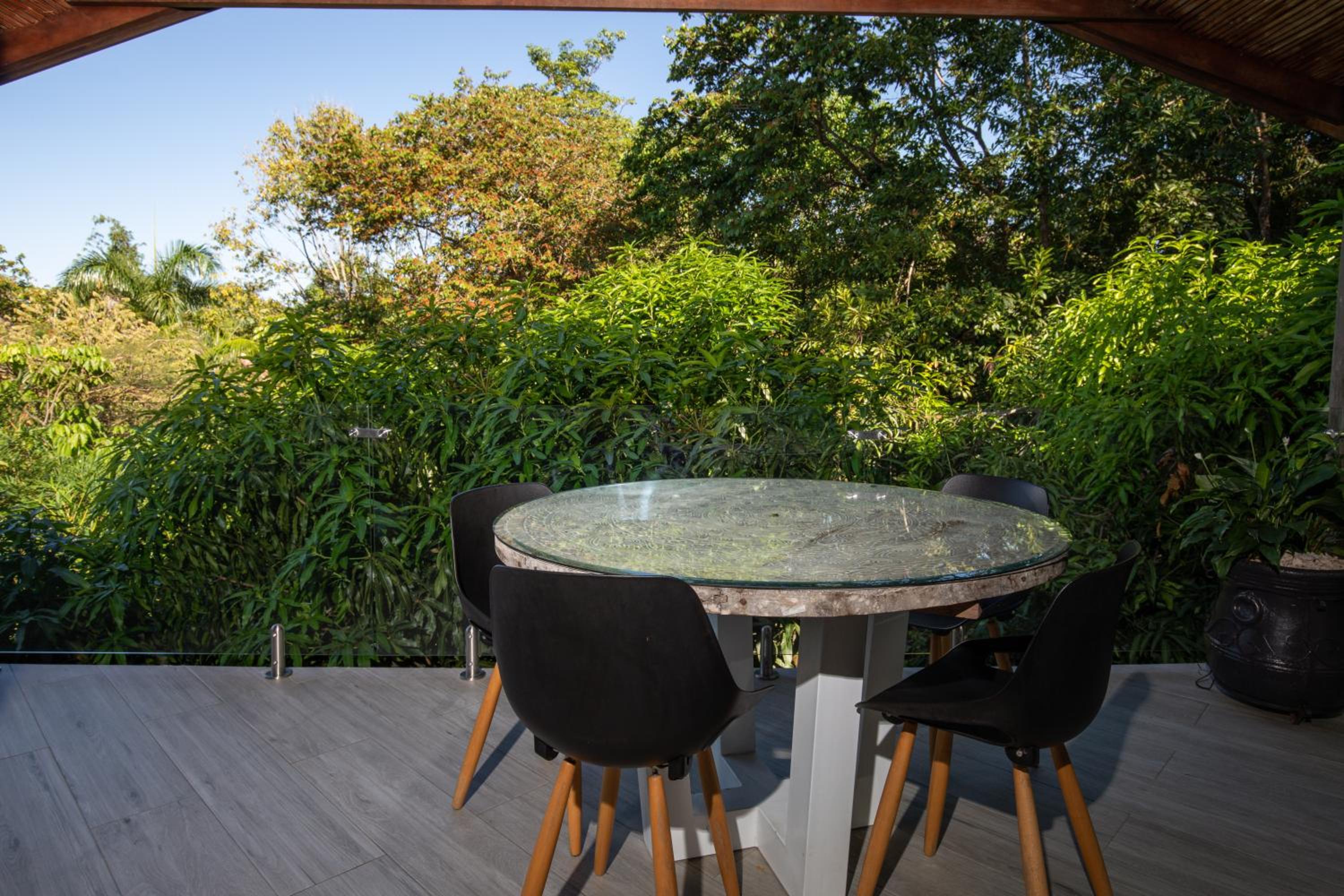 Tulemar Resort