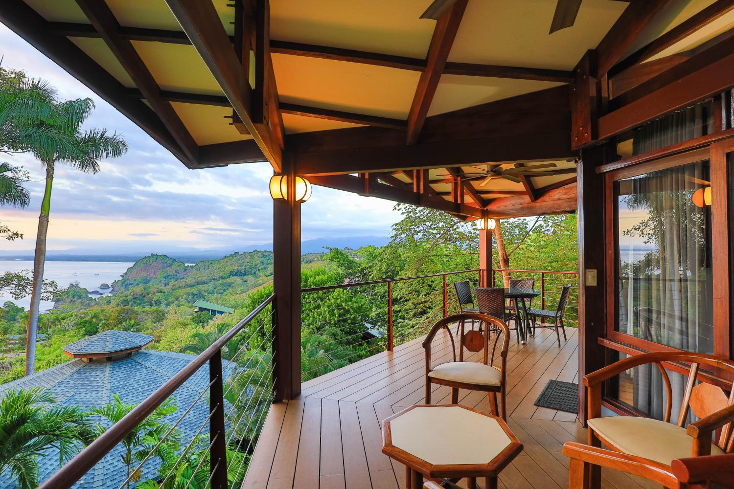 Tulemar Resort