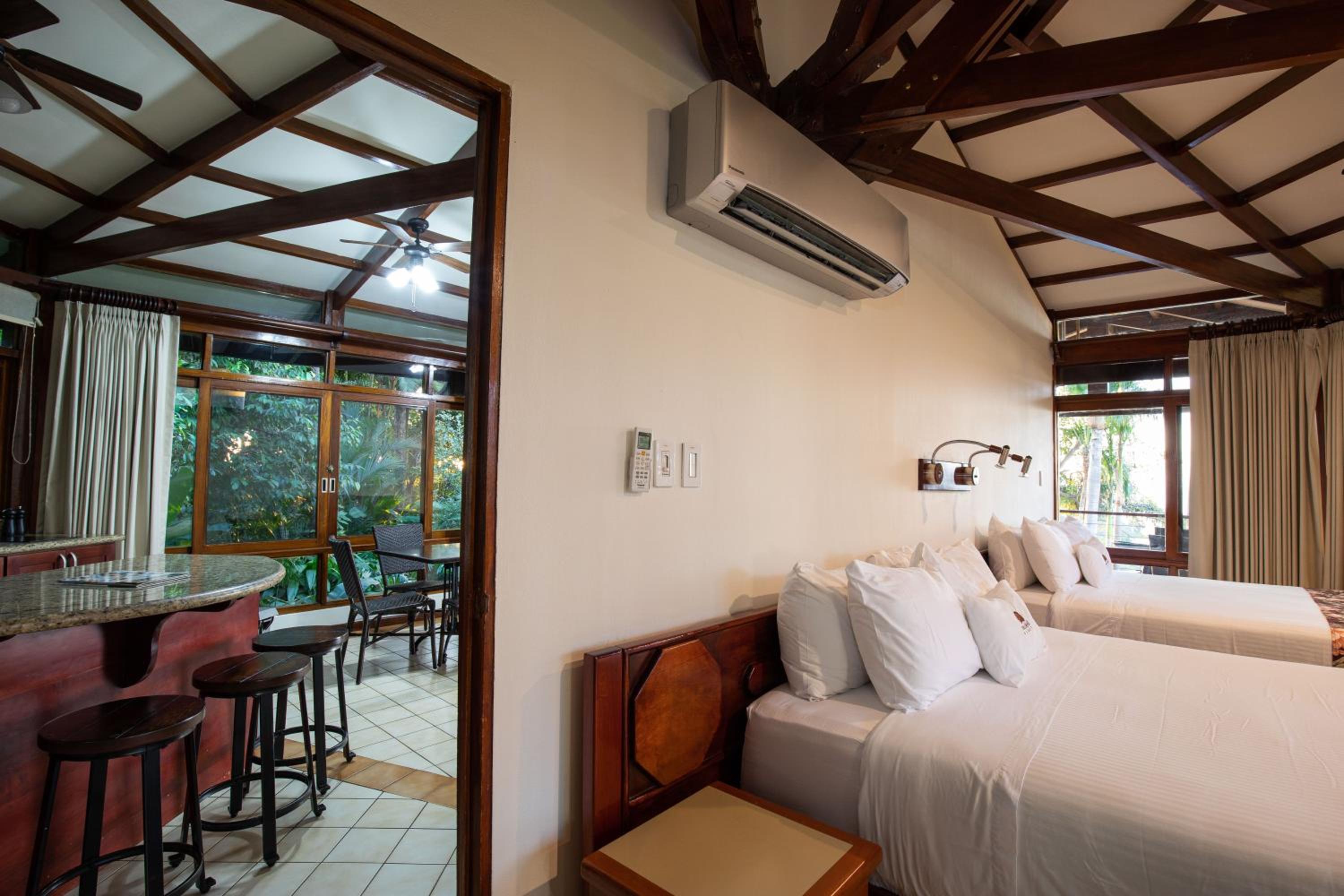 Tulemar Resort