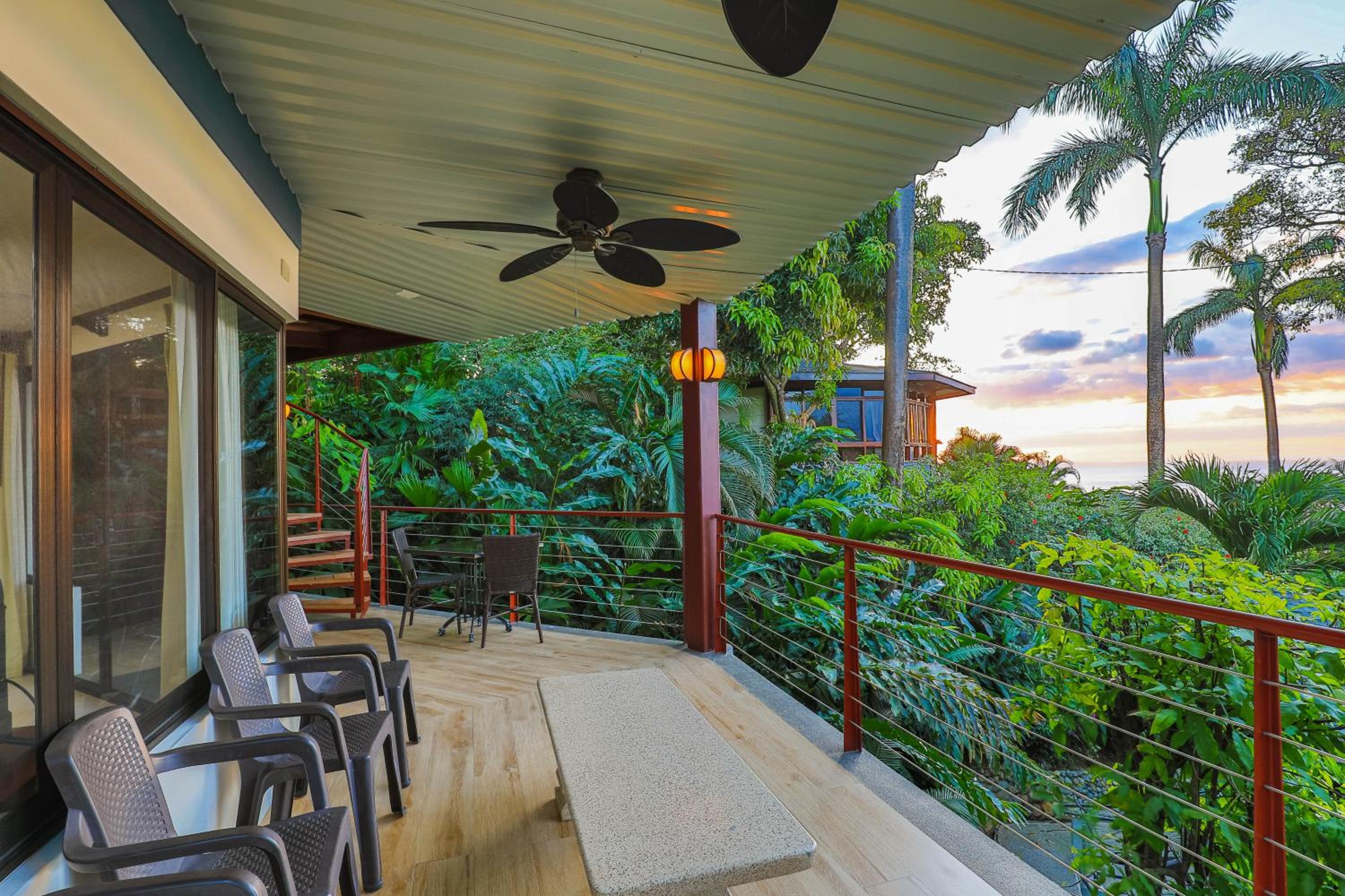 Tulemar Resort