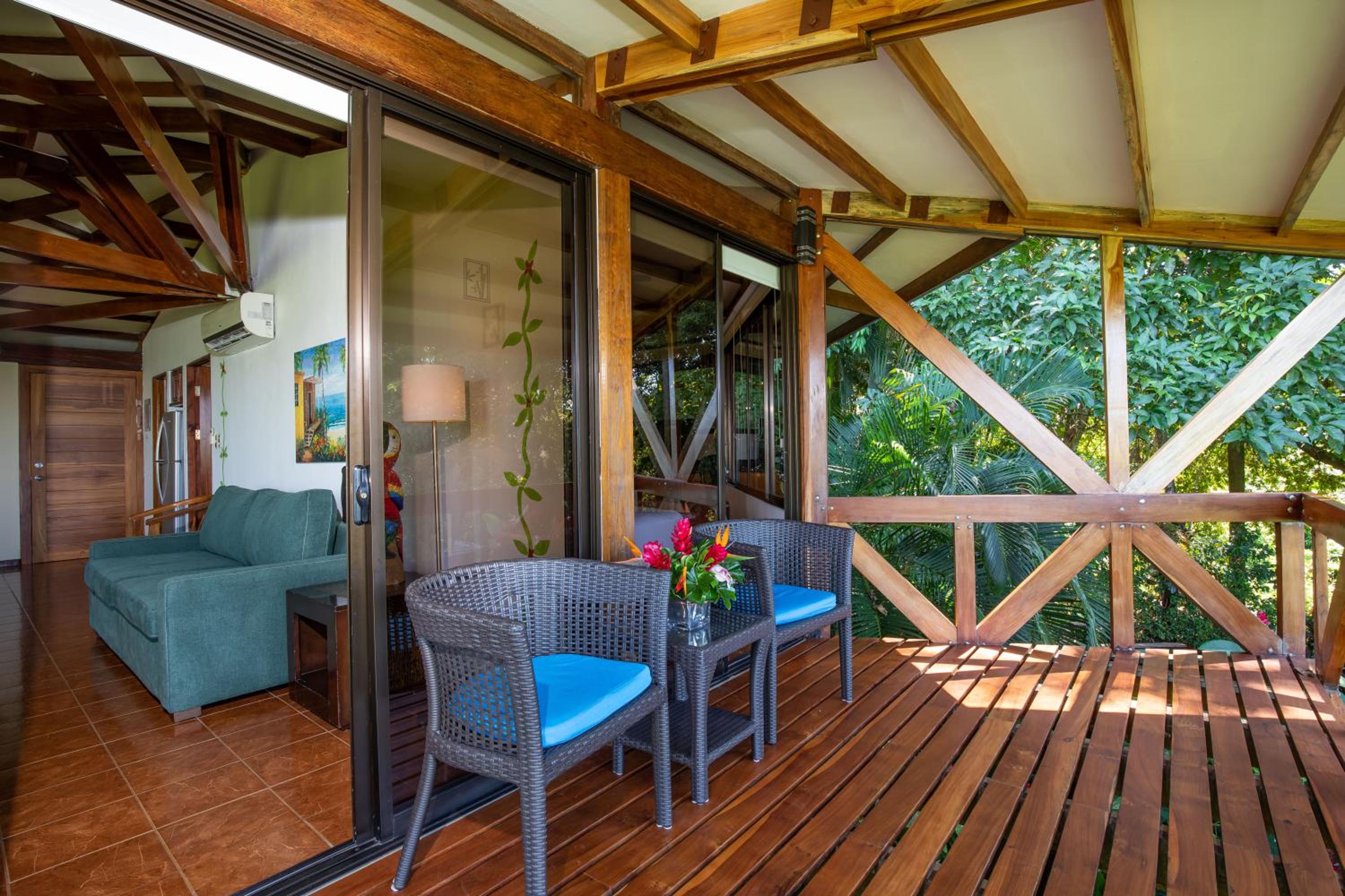 Tulemar Resort