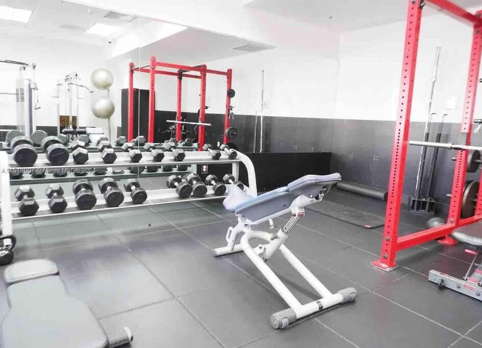 Spacious 1Bedroom Unit Brickell-Free Parking