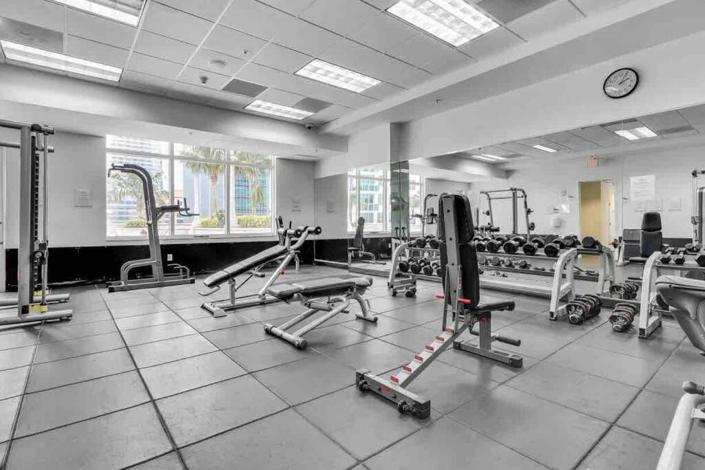 Spacious 1Bedroom Unit Brickell-Free Parking