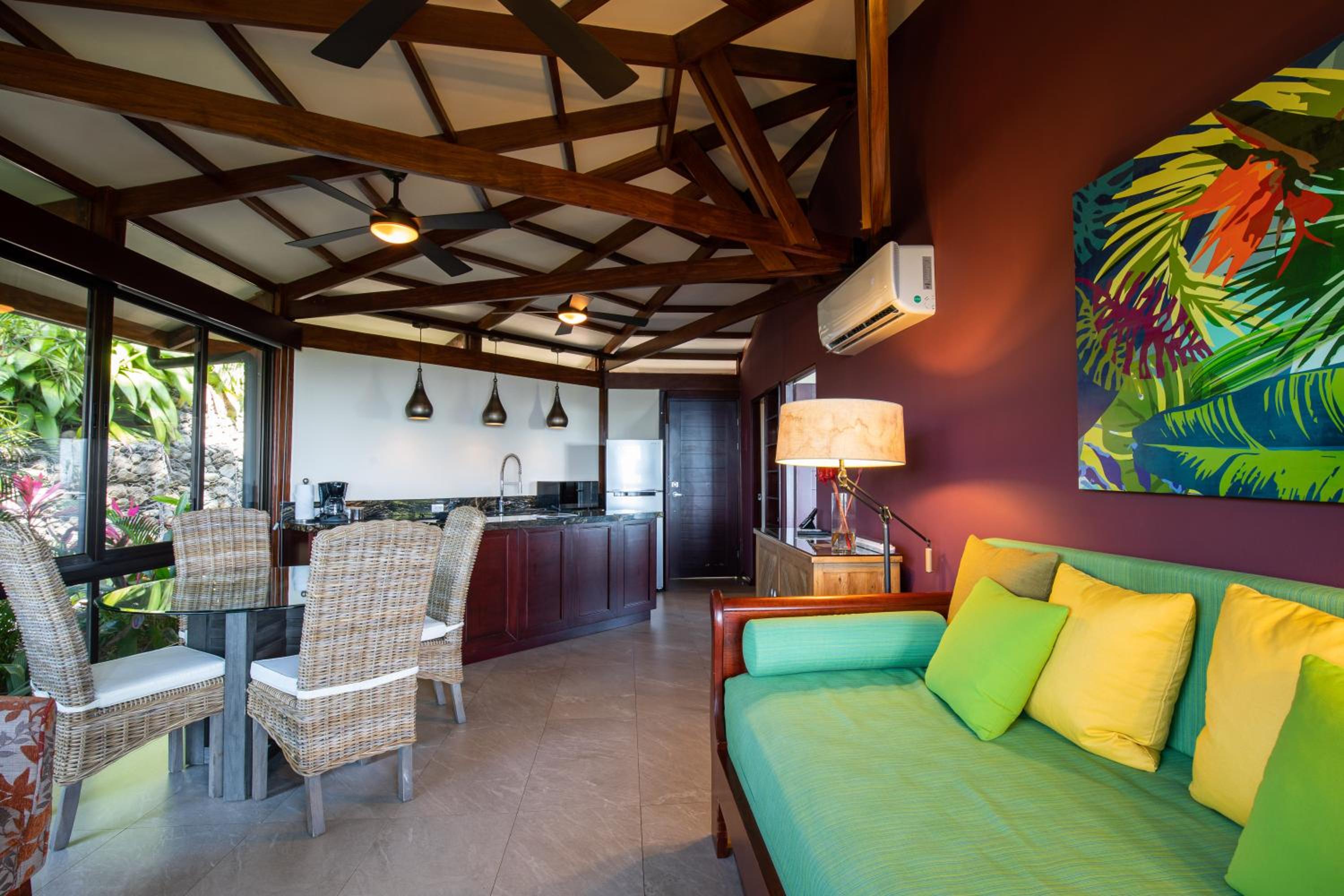 Tulemar Resort