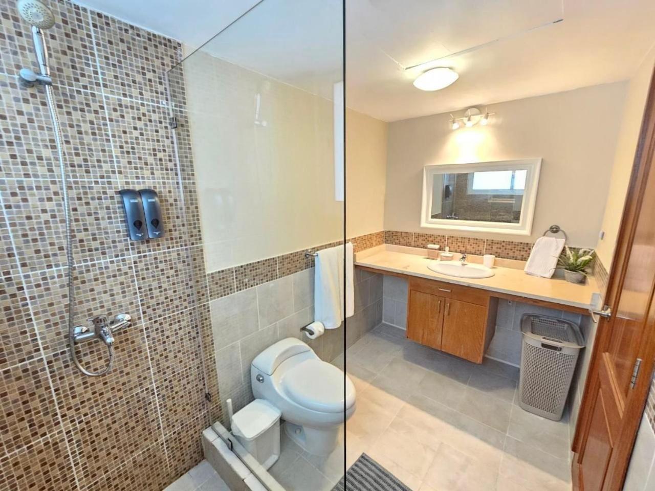 Playa Turquesa 3BR • BBQ • Oceanfront Stay