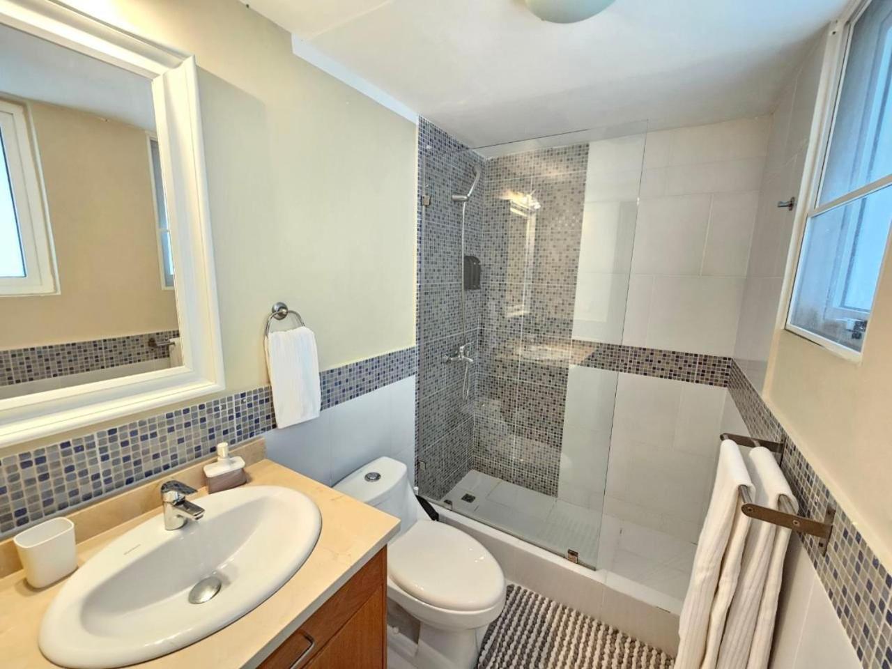 Playa Turquesa 3BR • BBQ • Oceanfront Stay