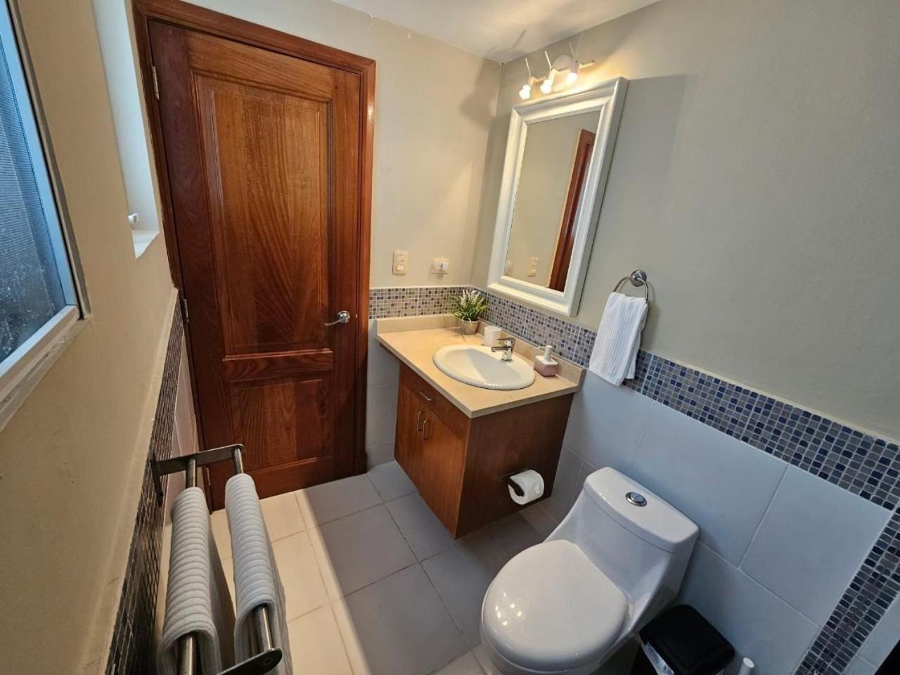 Playa Turquesa 3BR • BBQ • Oceanfront Stay