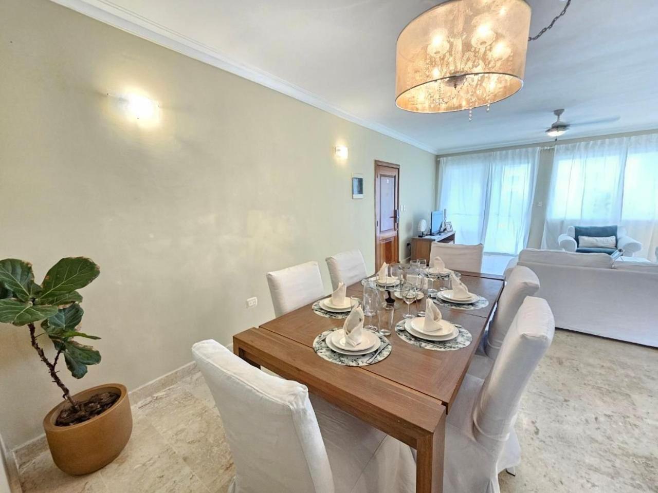 Playa Turquesa 3BR • BBQ • Oceanfront Stay
