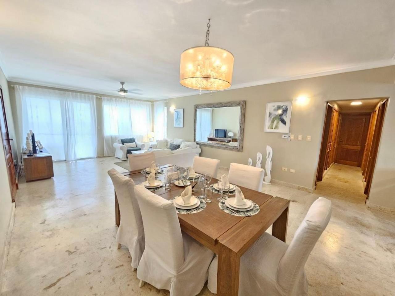 Playa Turquesa 3BR • BBQ • Oceanfront Stay