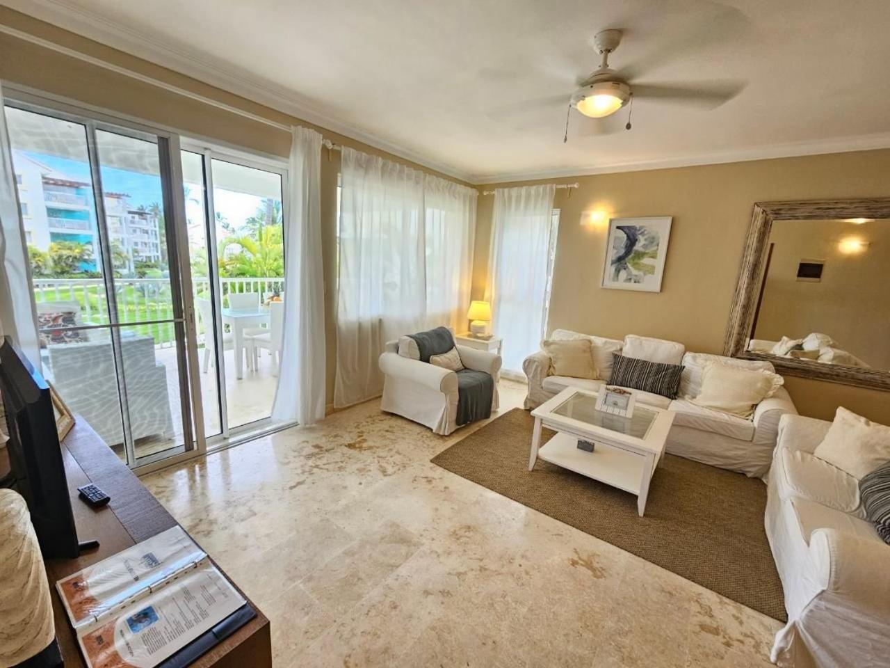 Playa Turquesa 3BR • BBQ • Oceanfront Stay