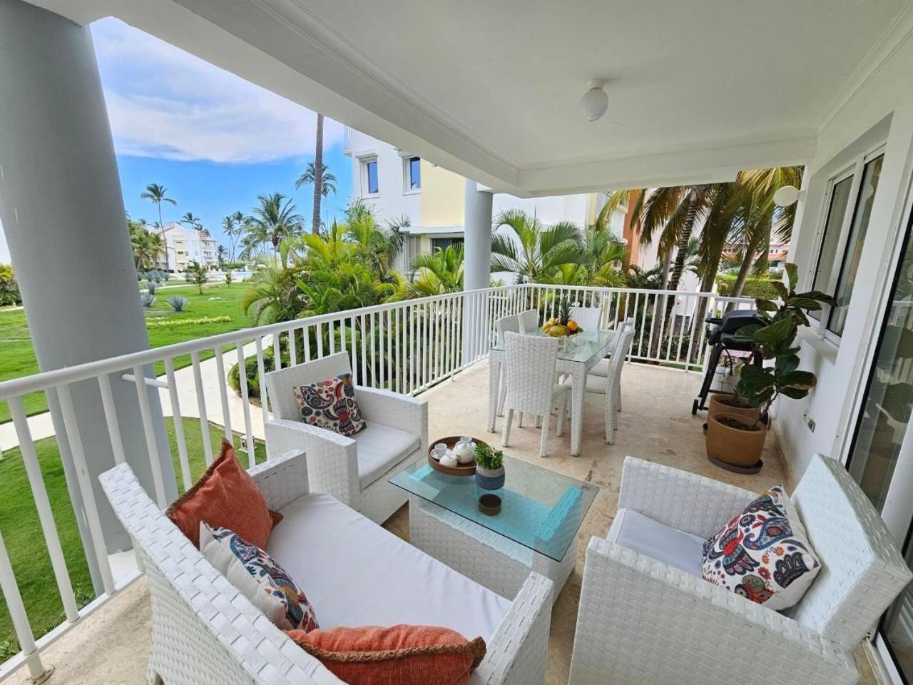 Playa Turquesa 3BR • BBQ • Oceanfront Stay