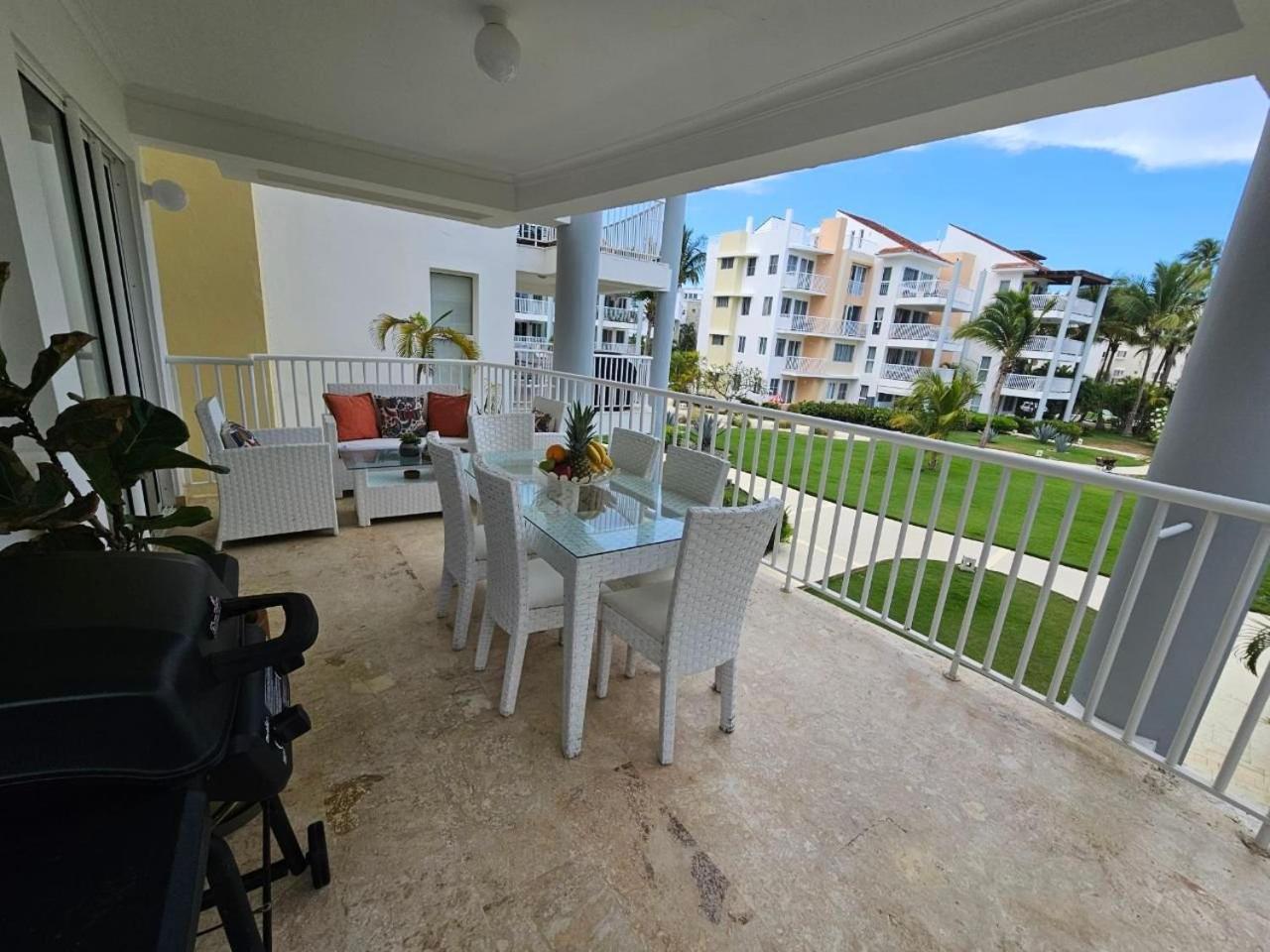 Playa Turquesa 3BR • BBQ • Oceanfront Stay
