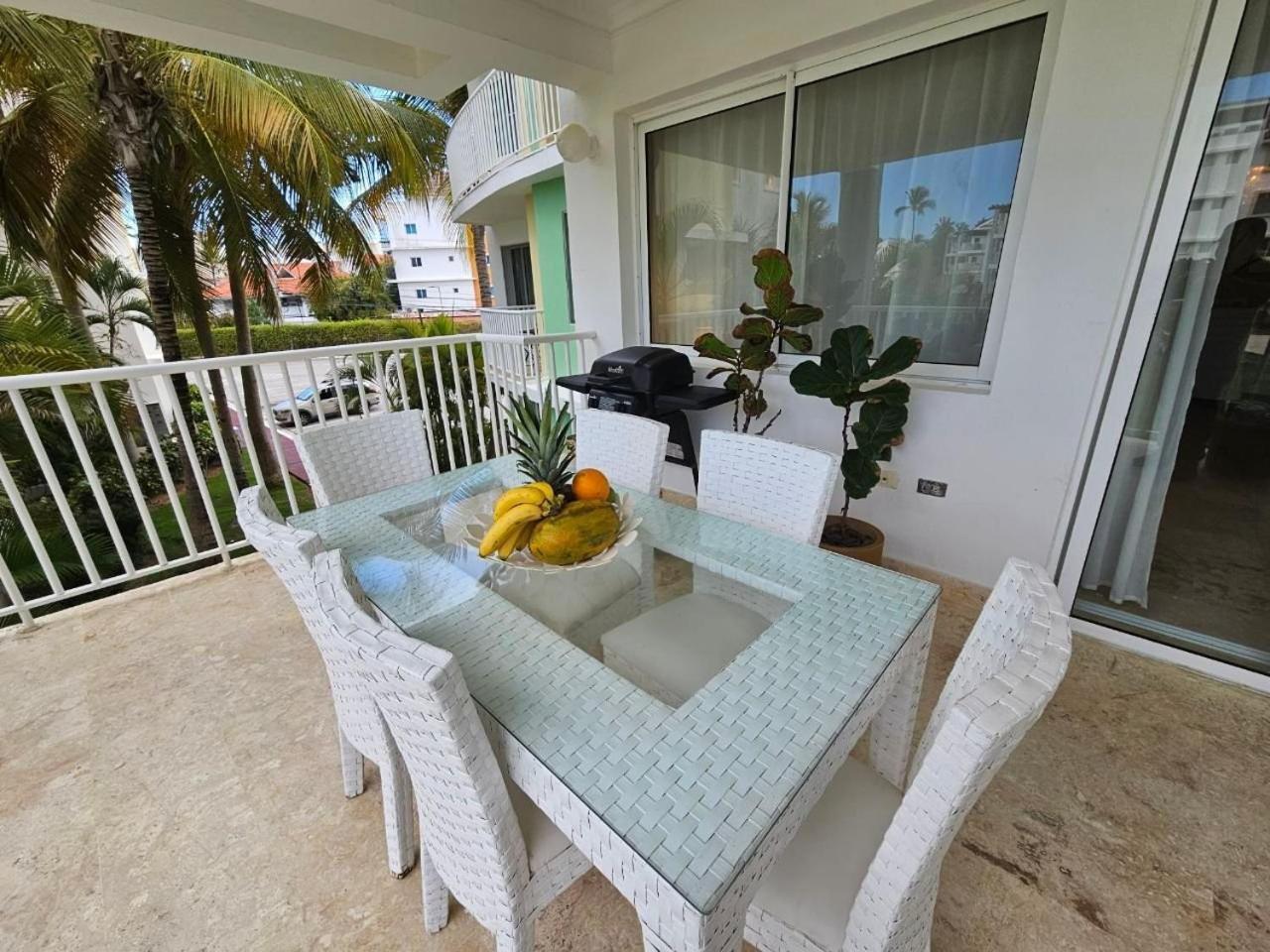 Playa Turquesa 3BR • BBQ • Oceanfront Stay