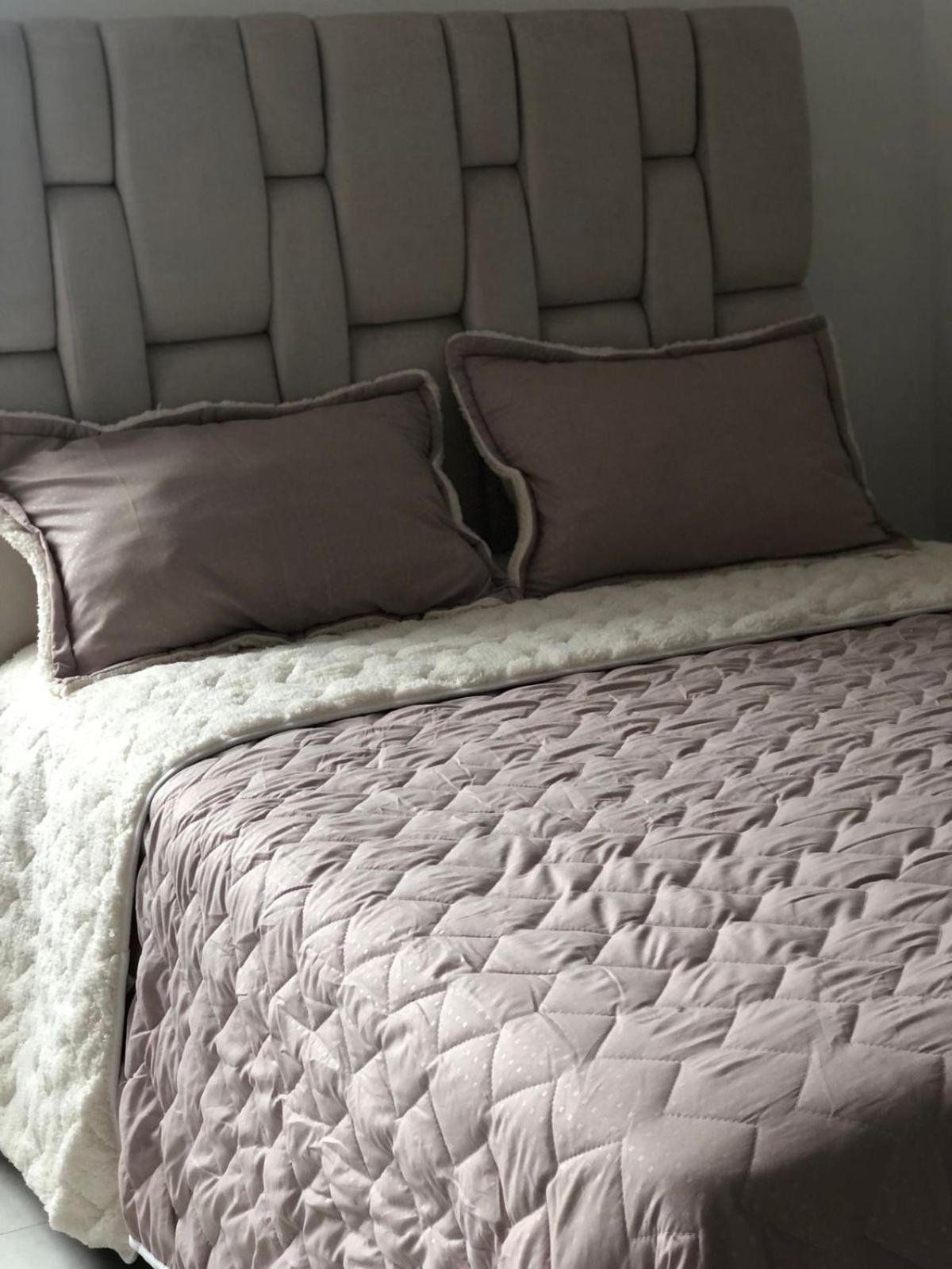 APARTAMENTO CLIMATIZADO 12 PERSONAS - 3 HABITACIONES EXCELENTE UBICACION- MINIMO 3 NOCHES