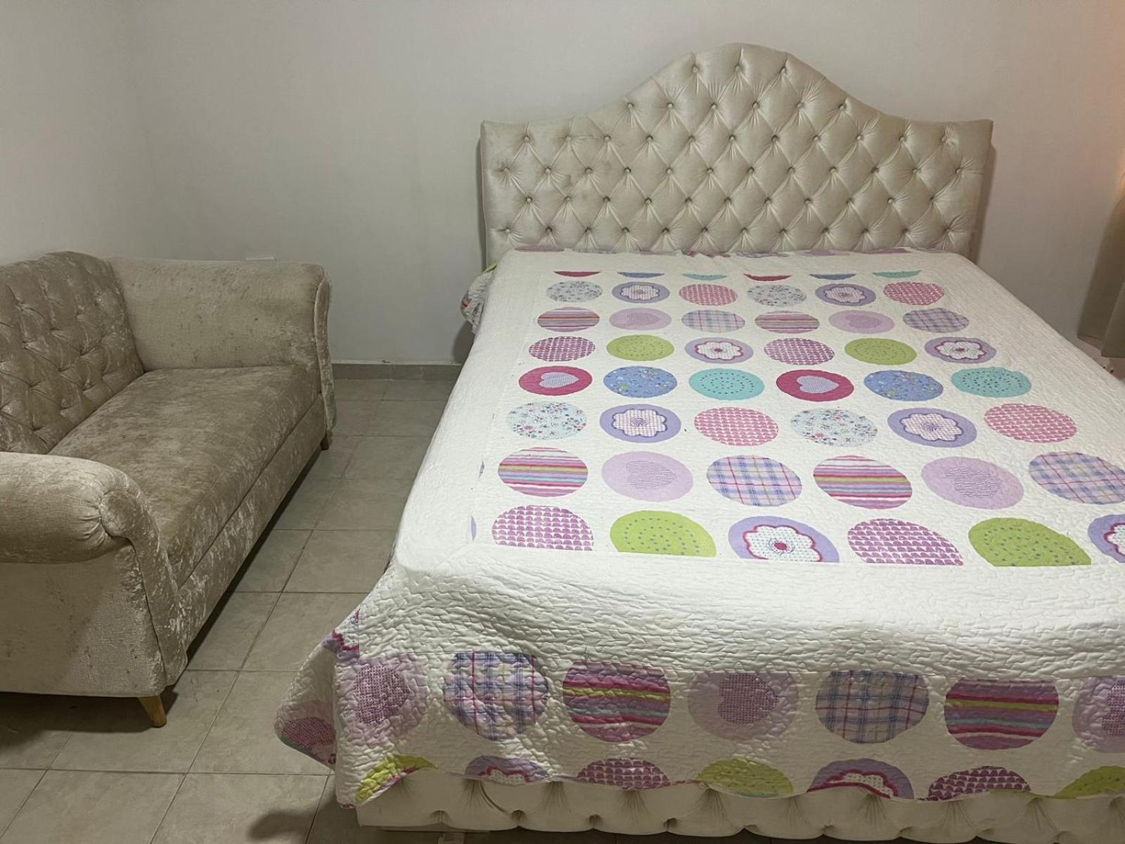 APARTAMENTO CLIMATIZADO 12 PERSONAS - 3 HABITACIONES EXCELENTE UBICACION- MINIMO 3 NOCHES