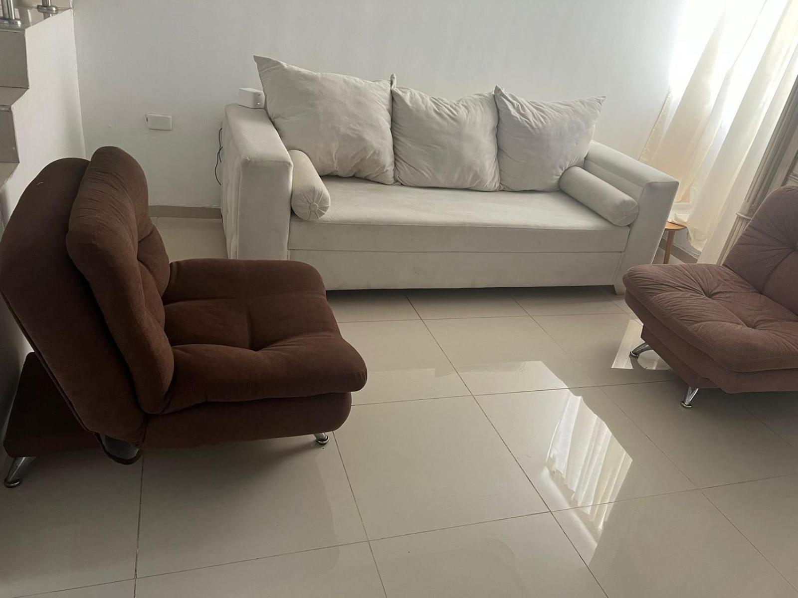 APARTAMENTO CLIMATIZADO 12 PERSONAS - 3 HABITACIONES EXCELENTE UBICACION- MINIMO 3 NOCHES