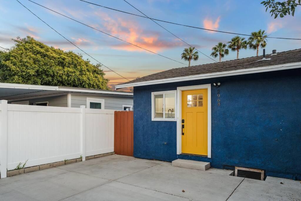 Orange Blossom -2BR Free EV Charger & Parking view 3